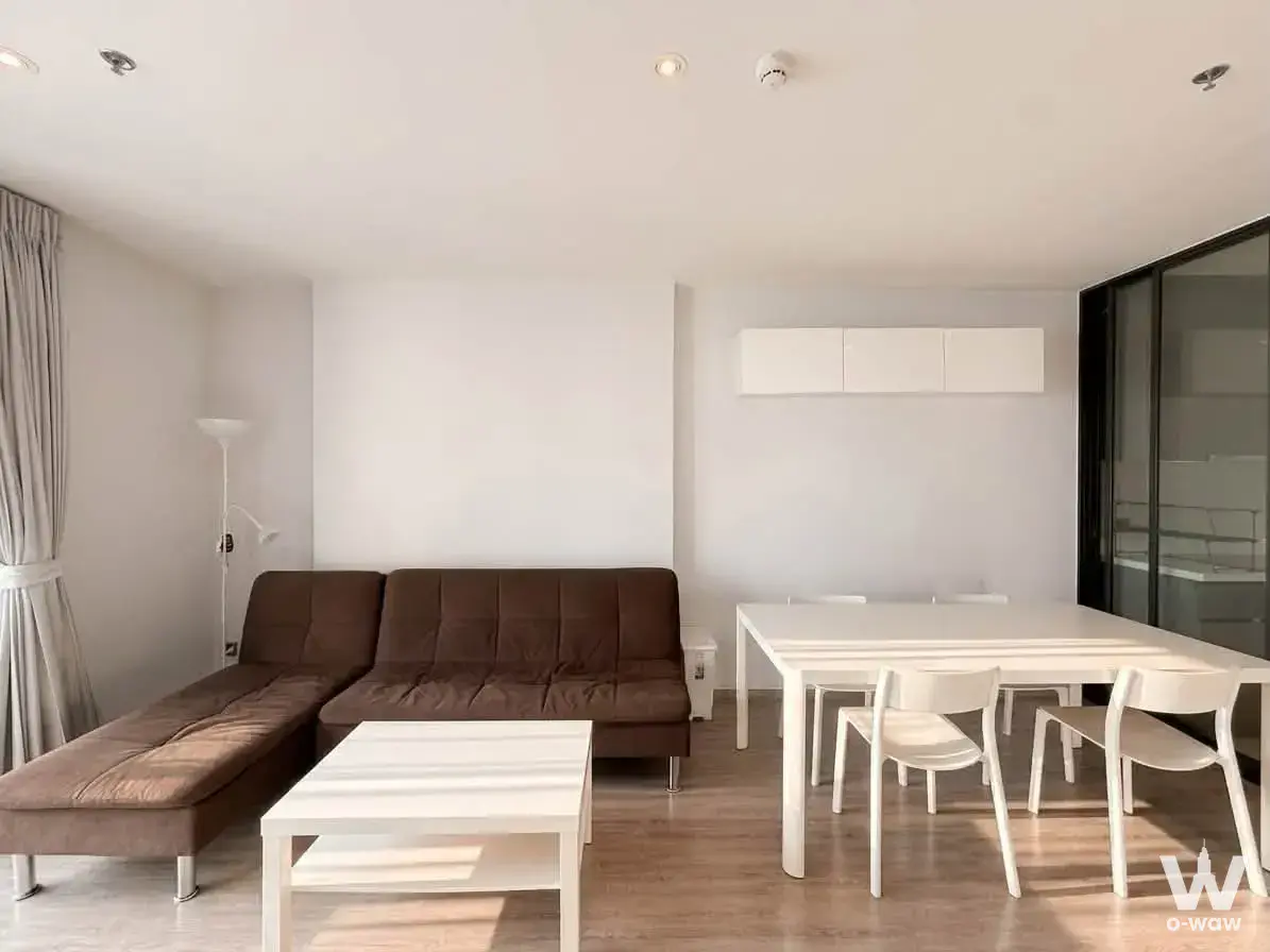 Condo with 2 bedrooms for rent at Rhythm Ekkamai — photo 4 of 5