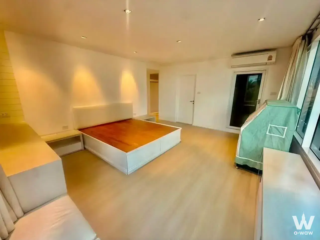 Condo with 3 bedrooms for rent at Baan Siriruedee — photo 4 of 5