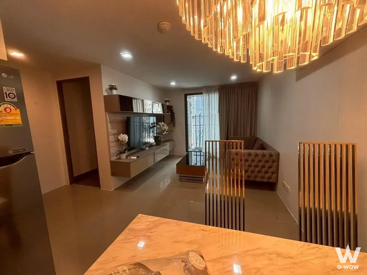 Wattana District, near BTS Asoke / MRT Sukhumvit and ARL Makkasan. Close to EmSphere, EmQuartier, Emporium, Benjakitti Park, Sirikiti Center, and MedPark Hospital.