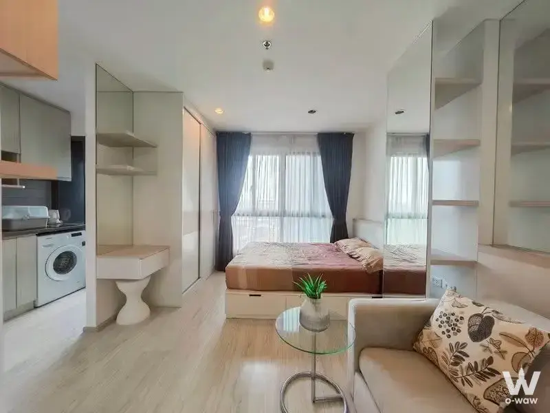 Commercial with 1 bedroom for rent at Ideo Mobi Sukhumvit Eastgate — photo 1 of 5