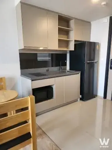 Condo with 1 bedroom for rent at Oka Haus — photo 4 of 5
