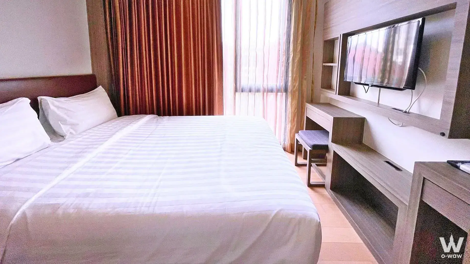 Condo with 2 bedrooms for rent at art @ Thonglor — photo 2 of 5