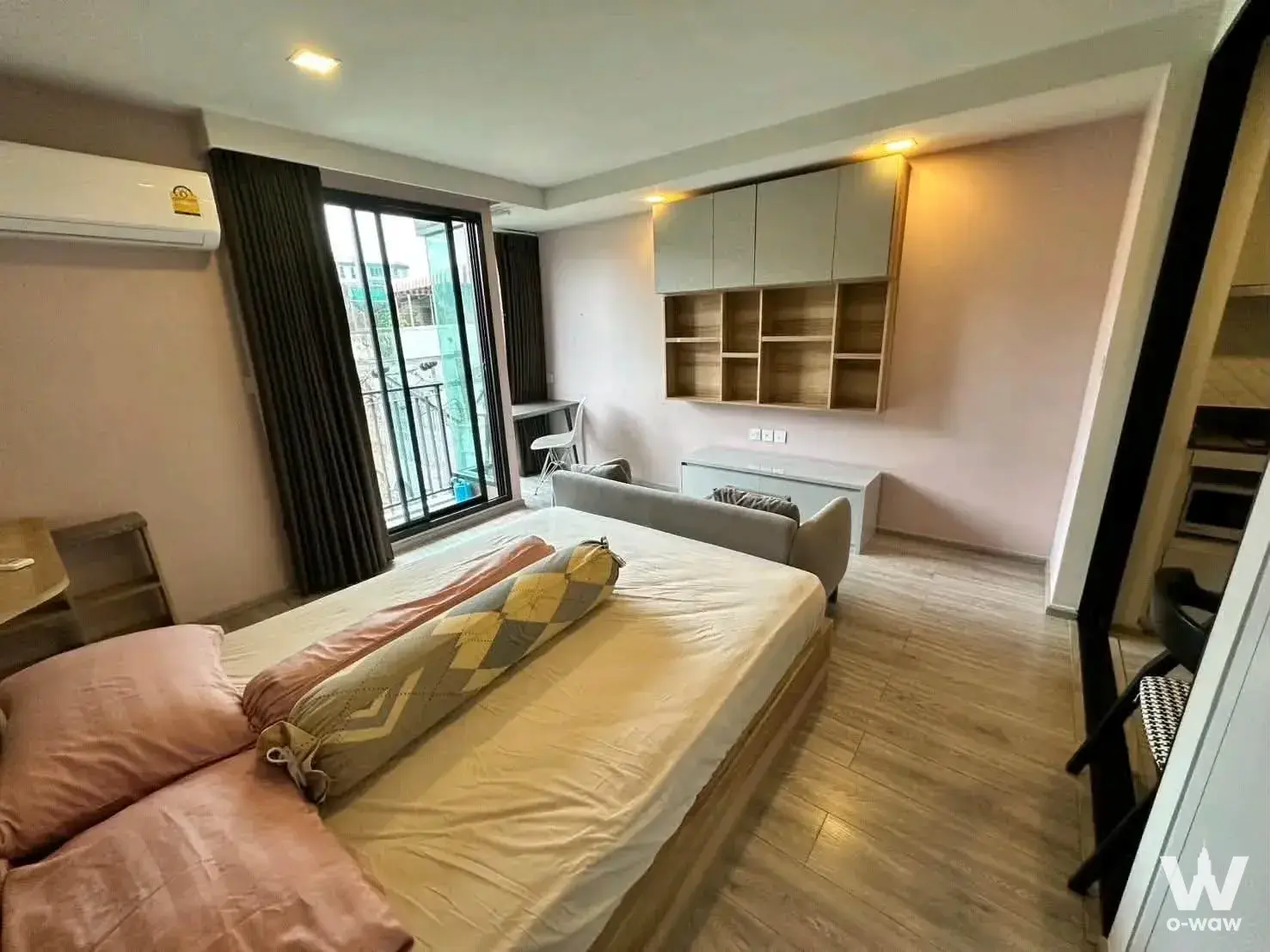 Condo with 1 bedroom for rent at Maestro 14 Siam-Ratchathewi — photo 2 of 5