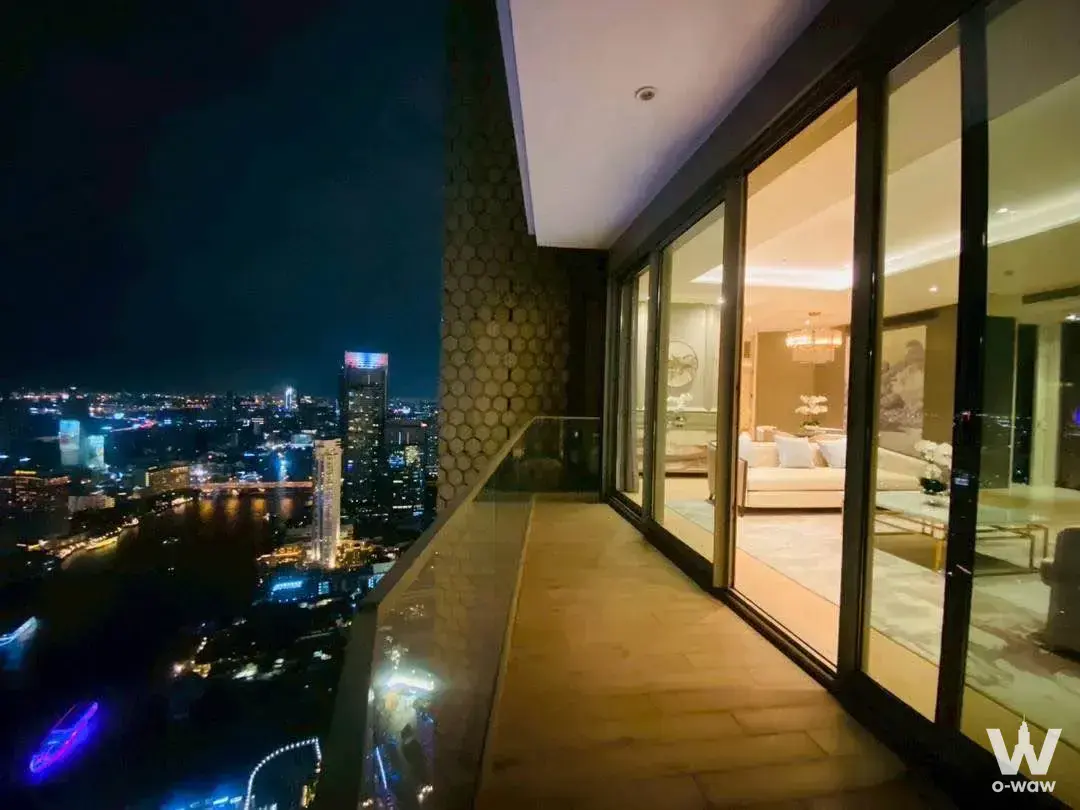 Charoen Nakhon, Bangkok Riverside, Thailand