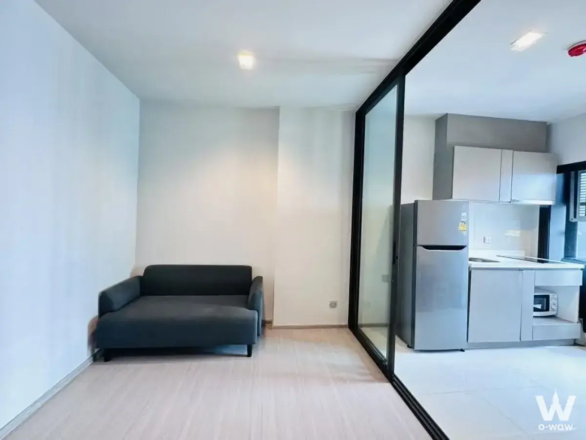 Condo with 1 bedroom for rent at Life Asoke - Rama 9 — photo 1 of 4
