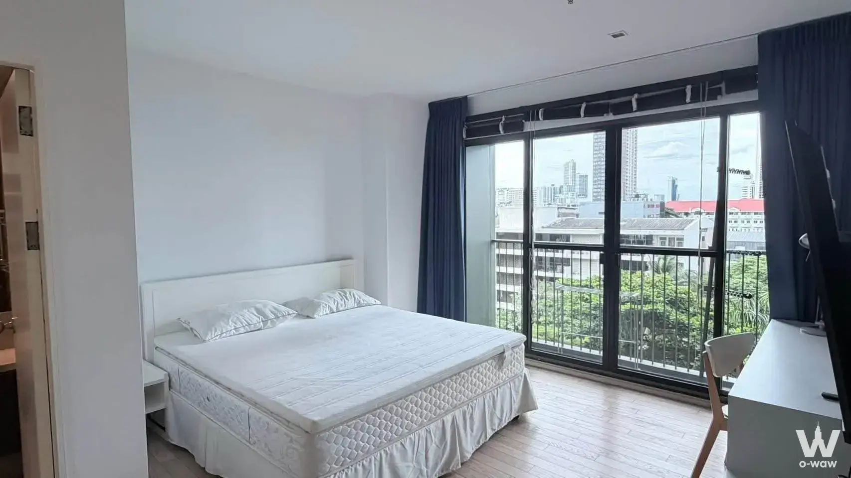 Condo with 1 bedroom for rent at Noble Solo — photo 2 of 5