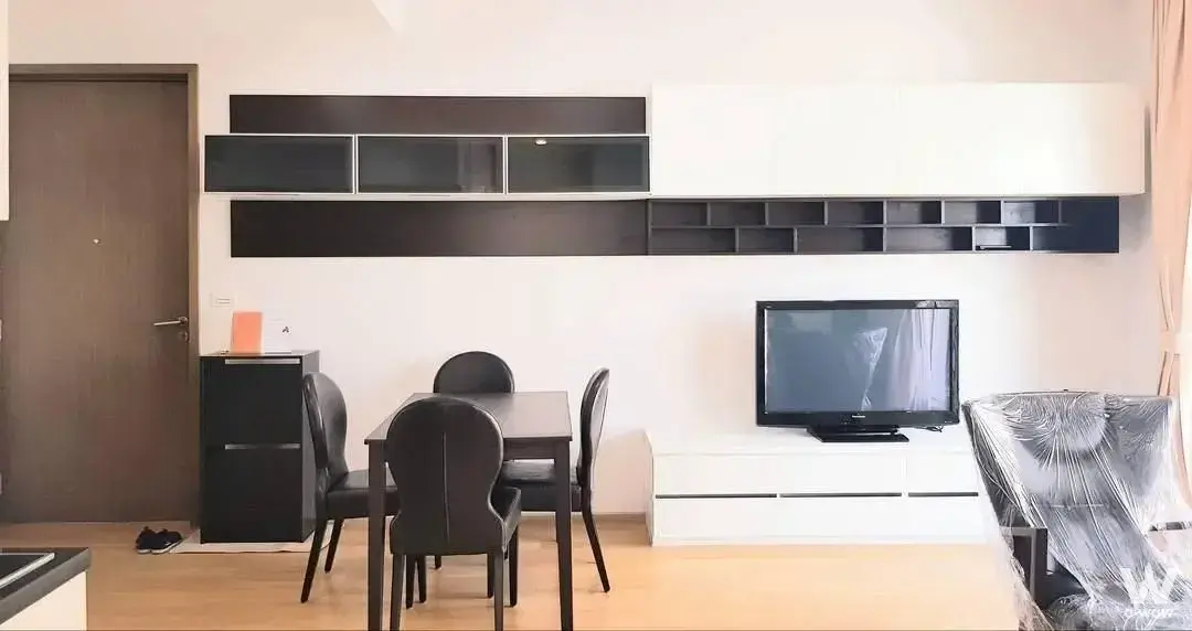 Condo with 2 bedrooms for rent at 39 by Sansiri — photo 2 of 3