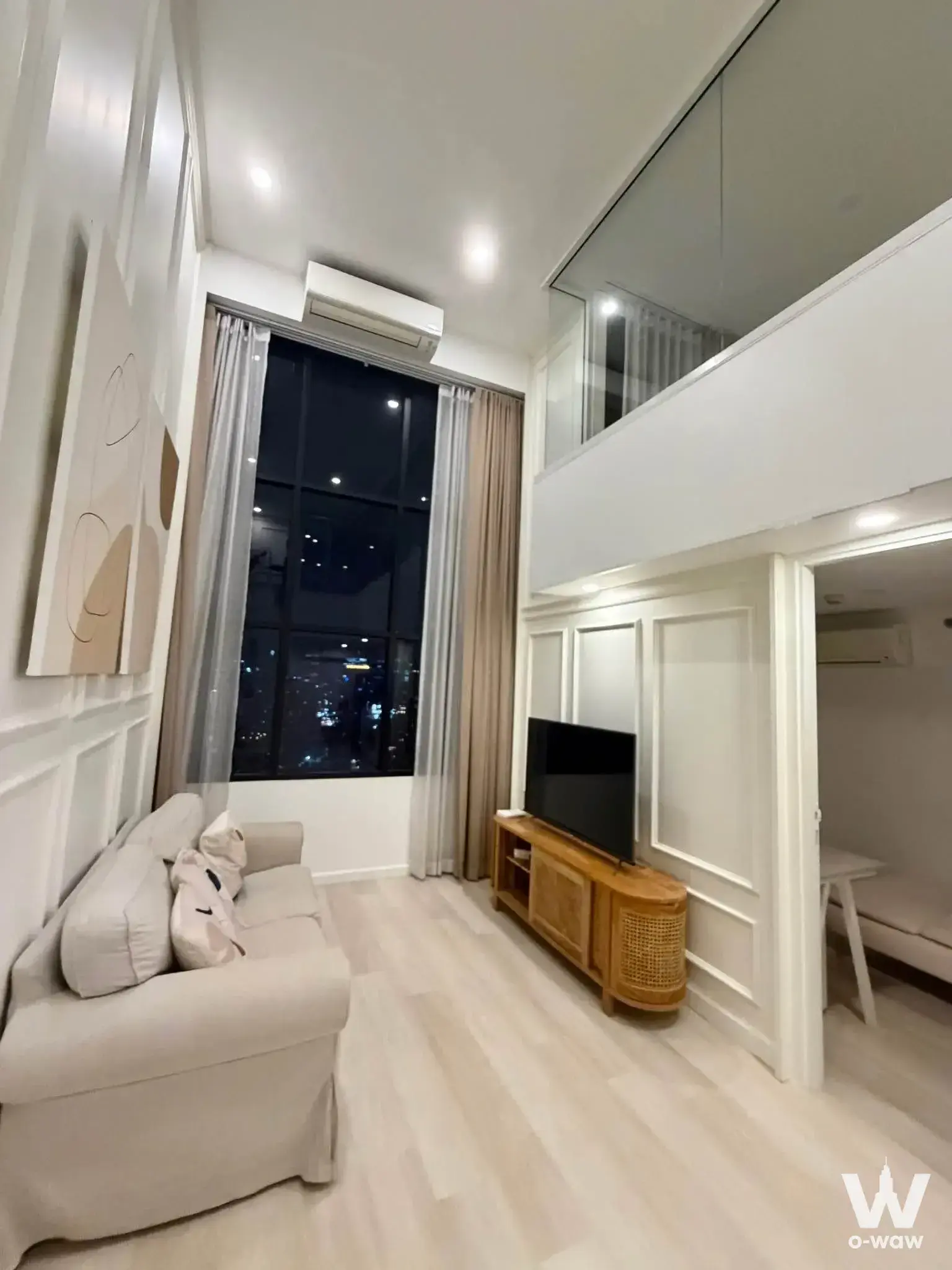 Condo with 2 bedrooms for rent at KnightsBridge Prime Sathon — photo 2 of 5