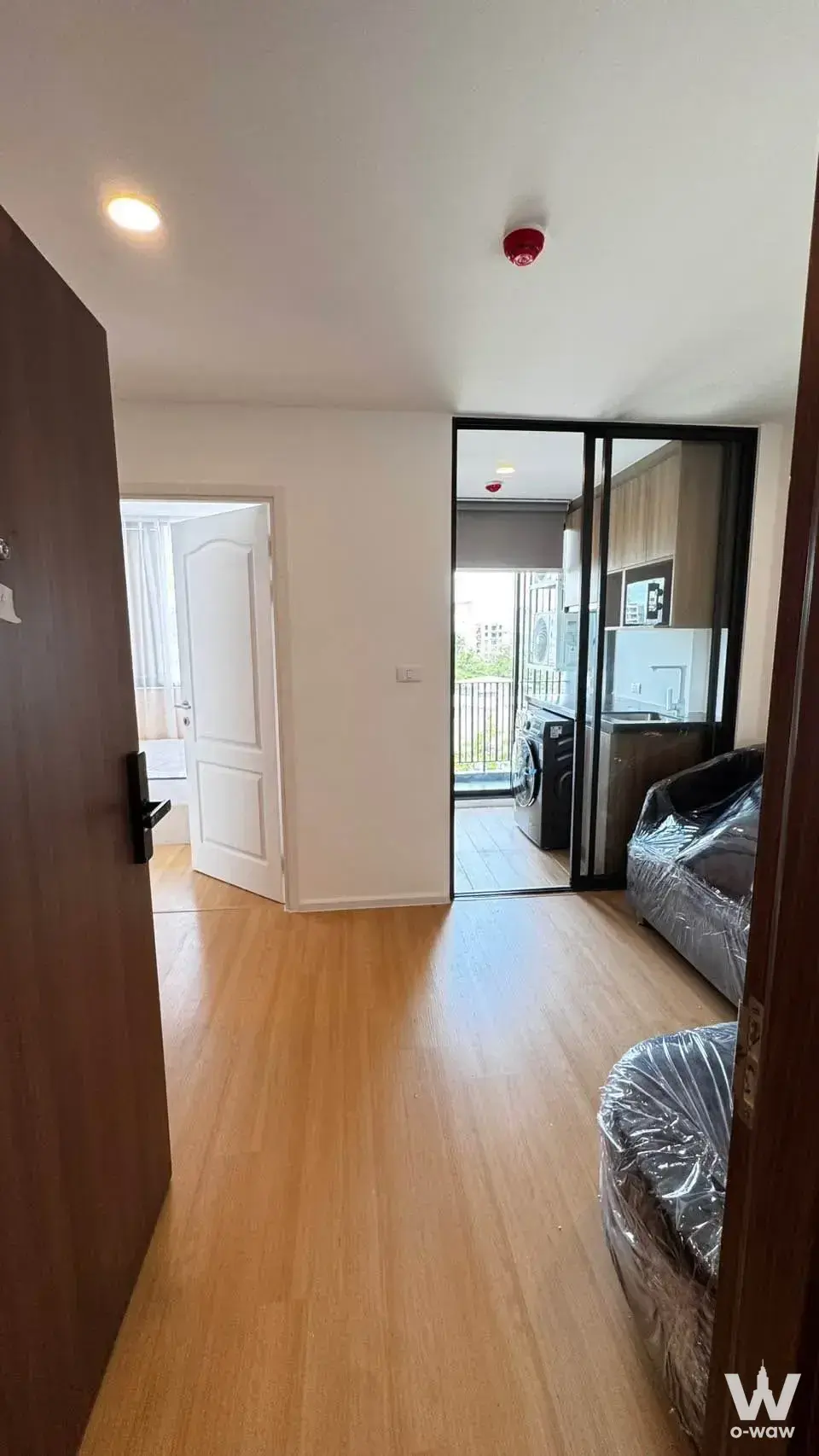 Condo with 1 bedroom for rent at Cerocco Bangna 36 — photo 2 of 5