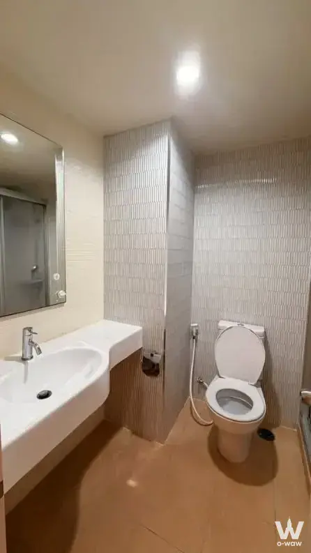 Condo with 2 bedrooms for rent at Lumpini Place Rama 8 — photo 3 of 5