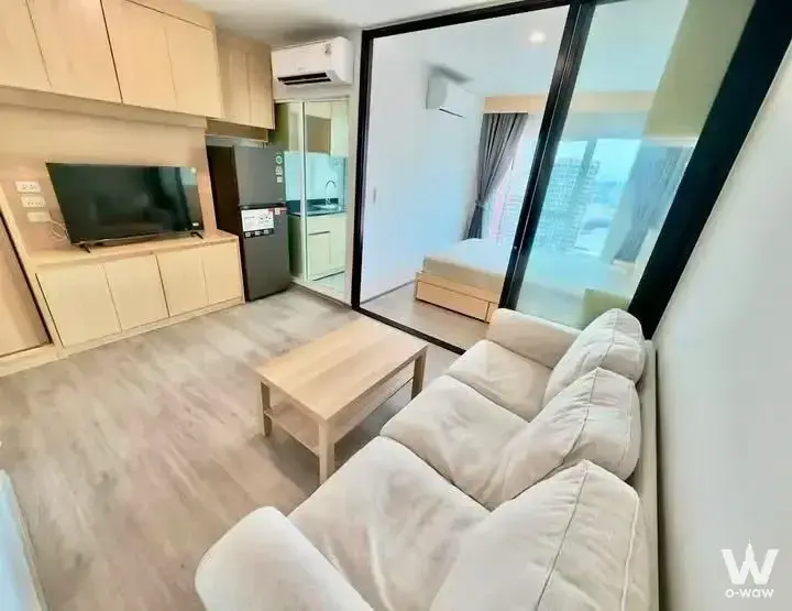 Condo with 1 bedroom for rent at Regent Home Bangna (รีเจ้นท์โฮม บางนา) — photo 1 of 4