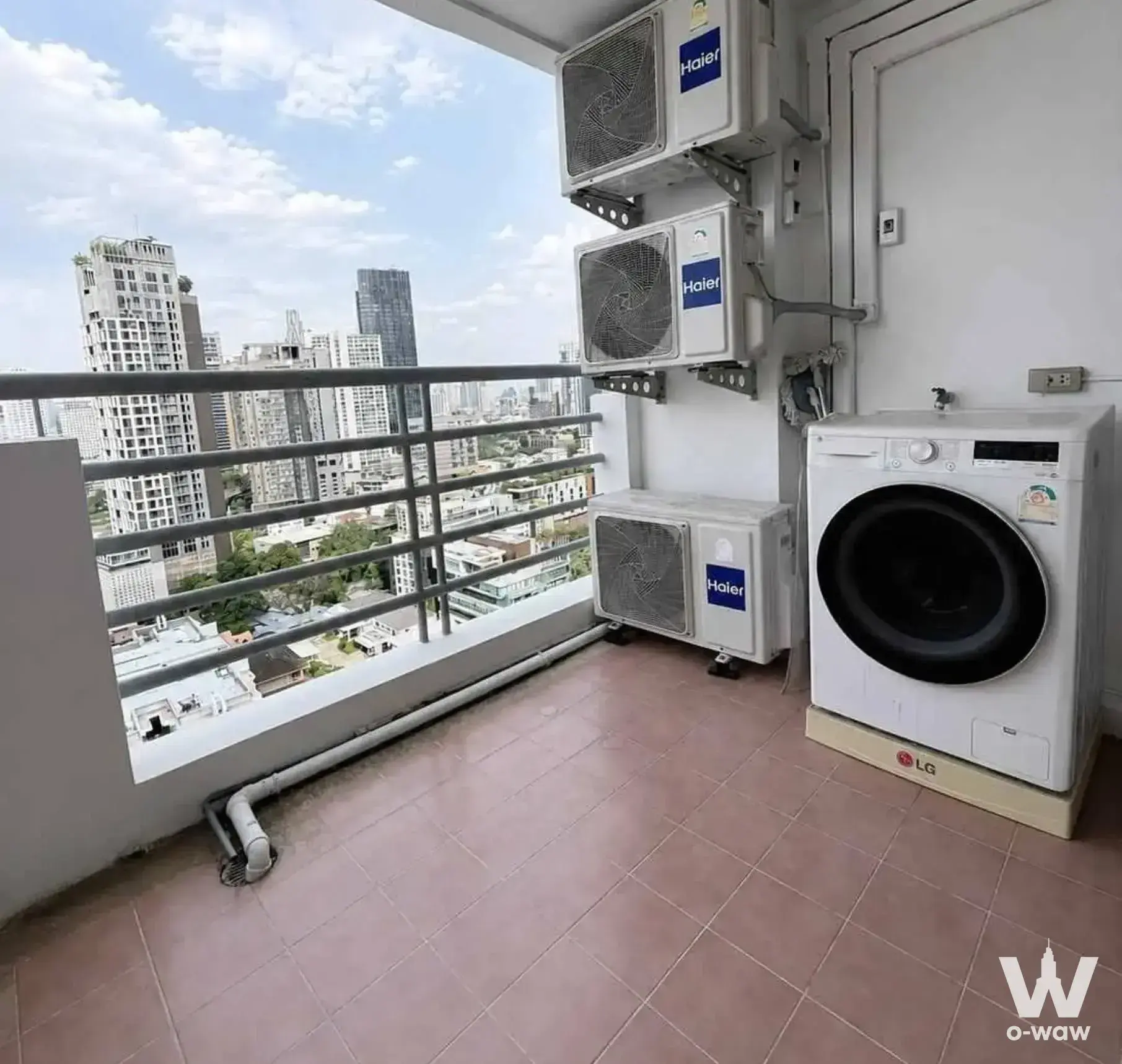 Condo with 2 bedrooms for rent at Waterford Diamond Tower — photo 5 of 5