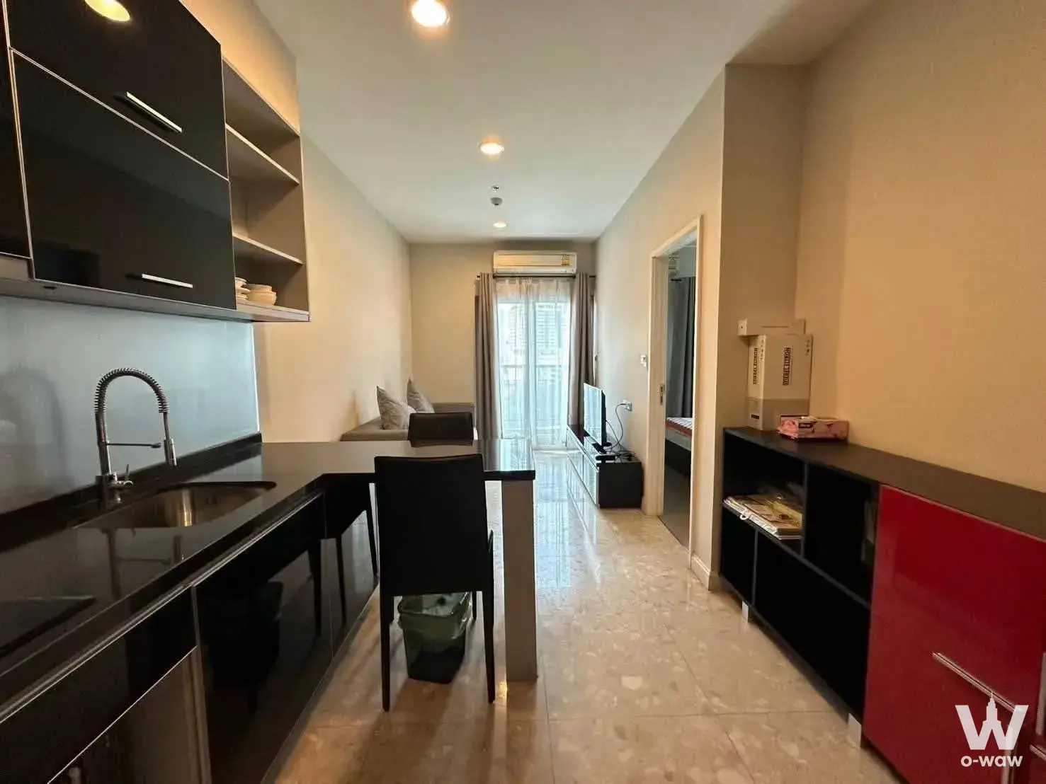 Condo with 1 bedroom for sale at The Crest Sukhumvit 34 — photo 4 of 5