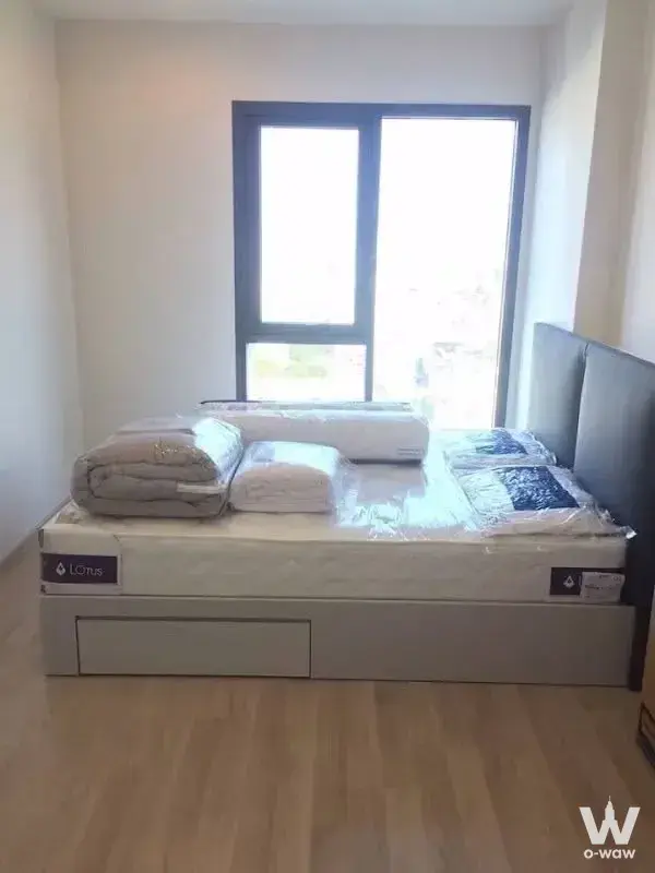 Condo with 1 bedroom for rent at Centric Ratchada-Huai Kwang — photo 2 of 4
