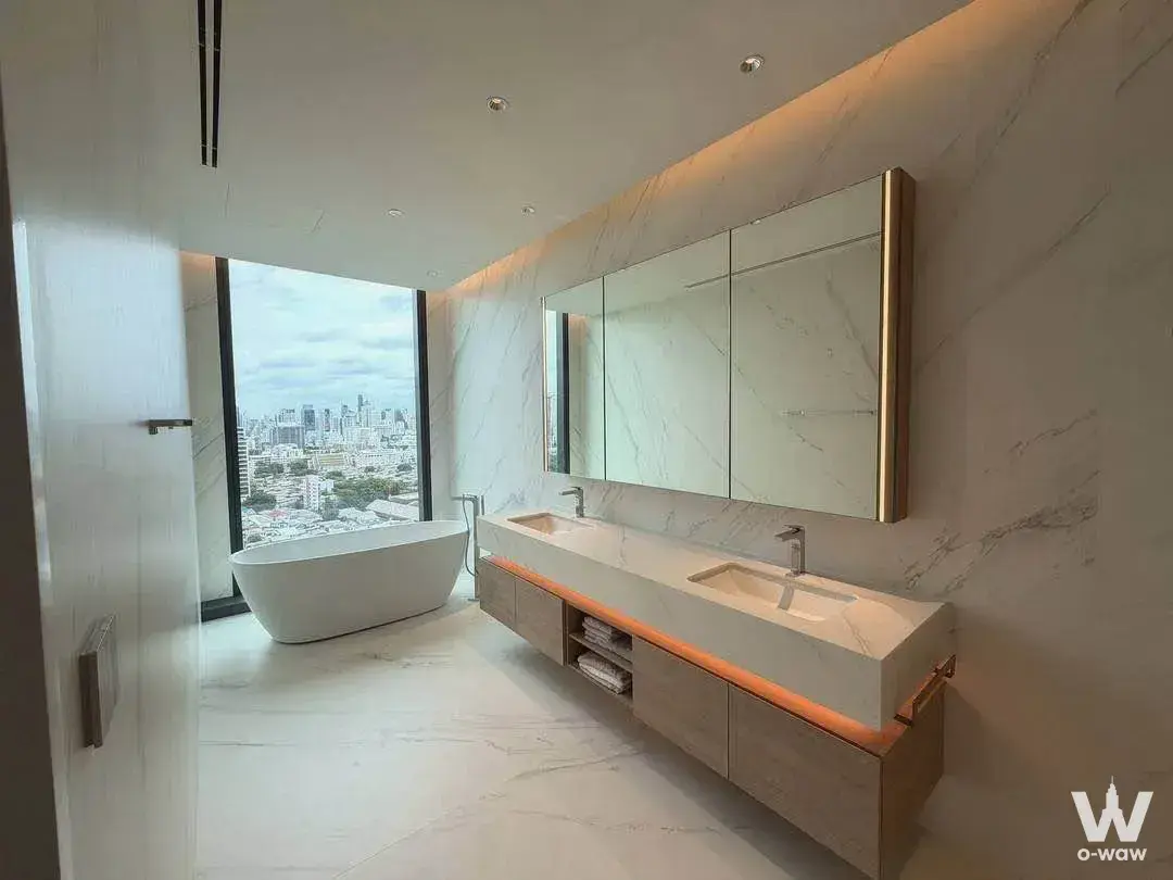 Commercial with 3 bedrooms for rent at One Bangkok — photo 5 of 5