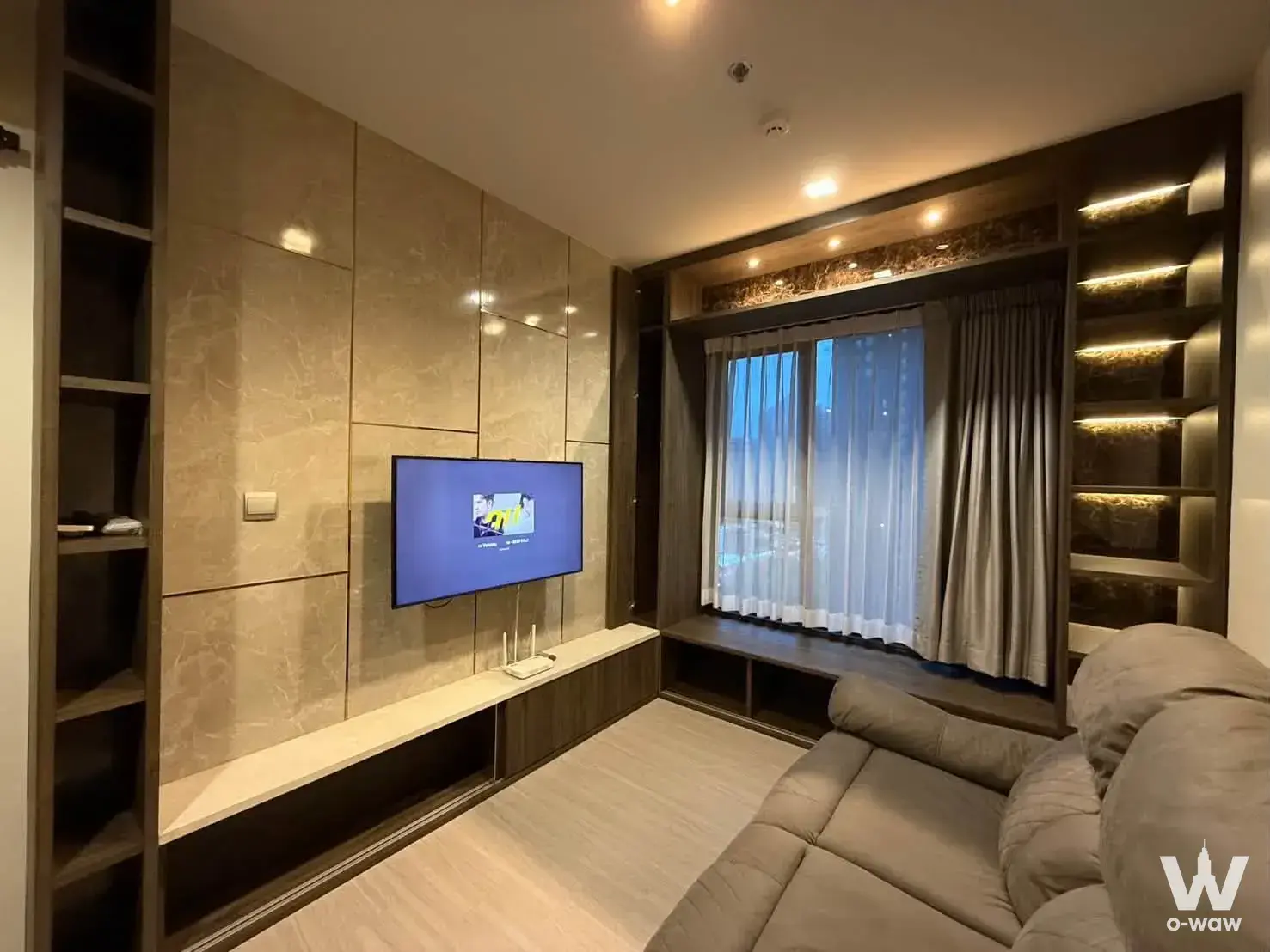 Condo with 1 bedroom for rent at Rama 9 / Asoke · Phra Ram 9, Near MRT Phra Ram 9, Near Central Rama 9, Fortune Town, Jodd Fairs, Singha Complex & G Tower — photo 2 of 5