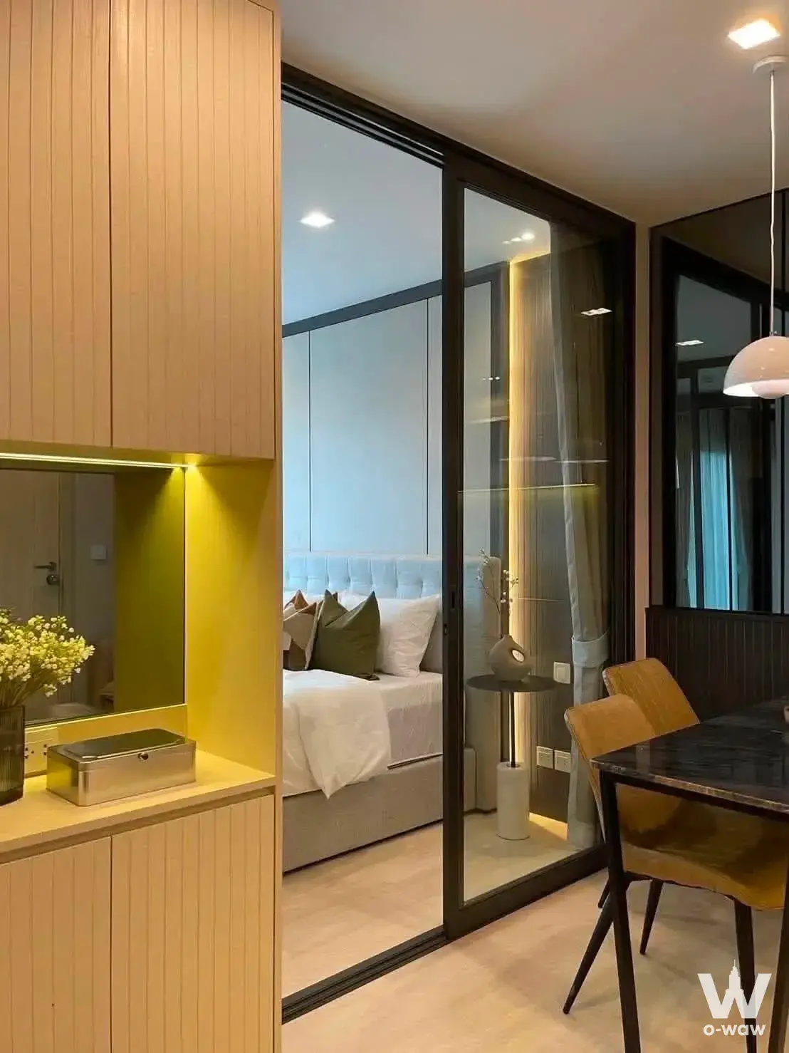 Condo with 1 bedroom for rent at Life One Wireless — photo 2 of 5