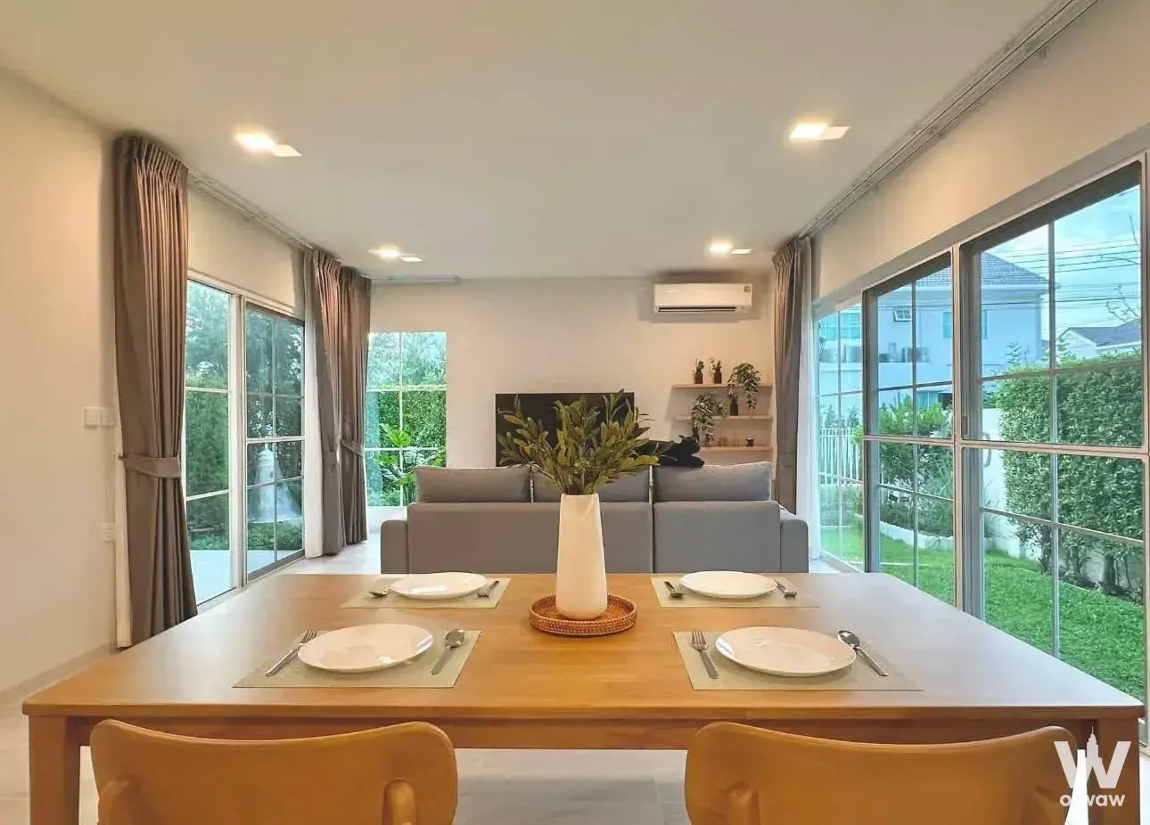 Bangna KM.15, Bangkok