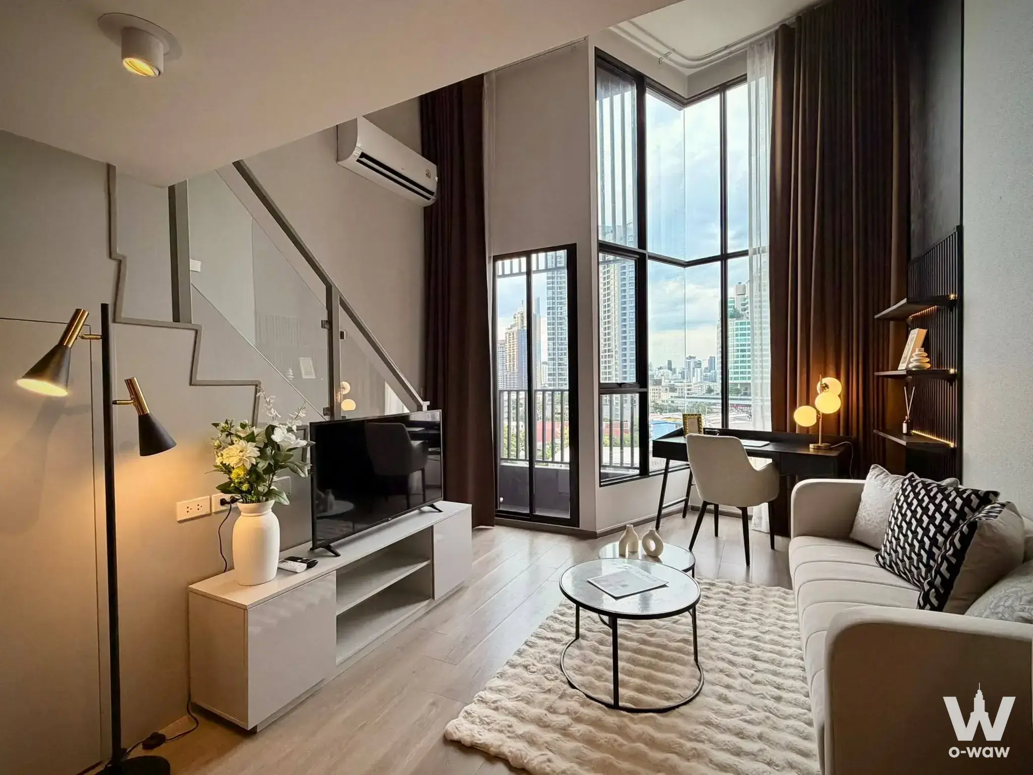 Condo with 1 bedroom for rent at KnightsBridge Space Sukhumvit-Rama 4 — photo 1 of 5