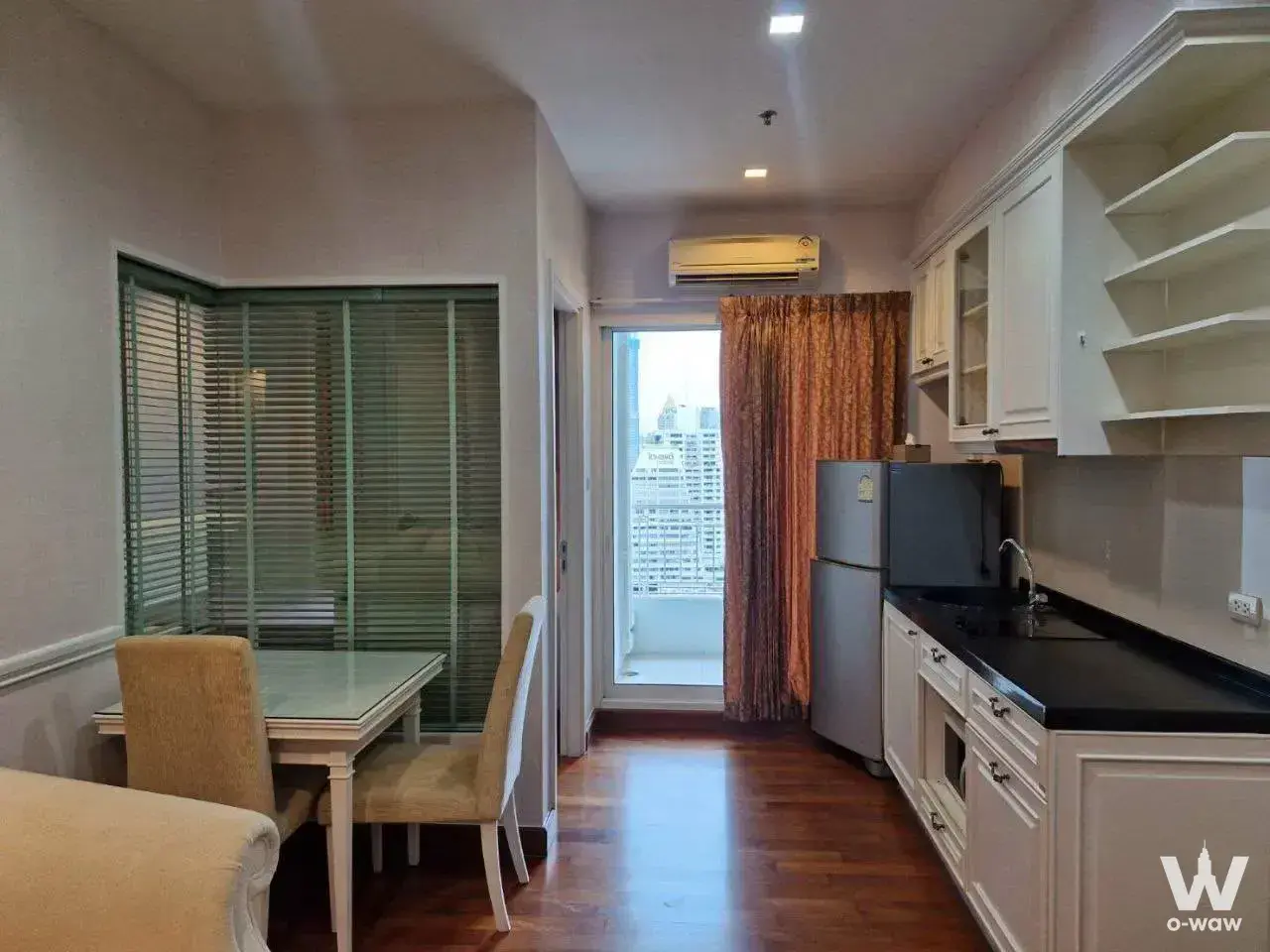 Sathorn, Bangkok (Near BTS Chon Nonthri, BTS Surasak, MRT Silom)