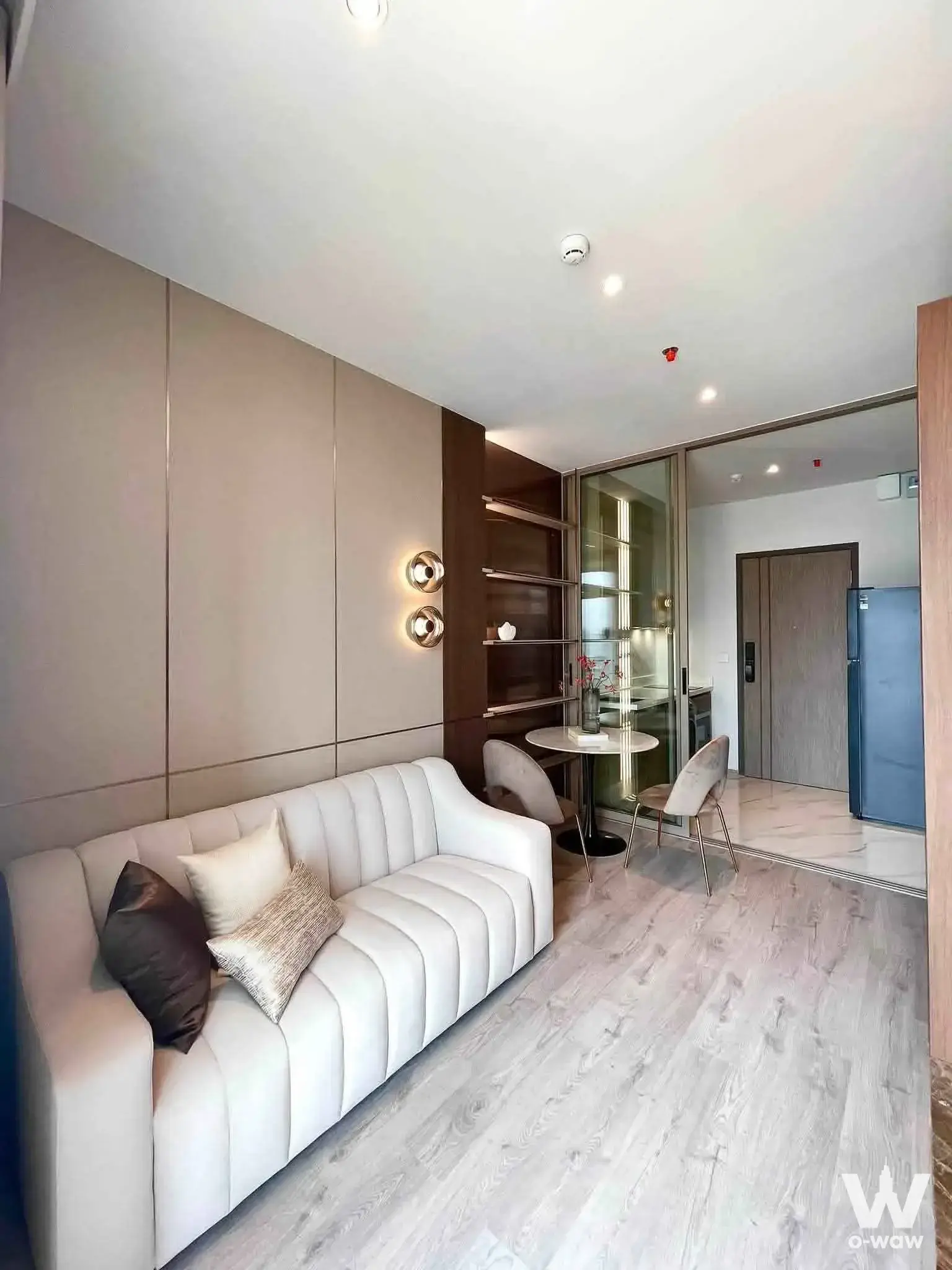 Condo with 1 bedroom for rent at Rhythm Ekkamai Estate — photo 3 of 5