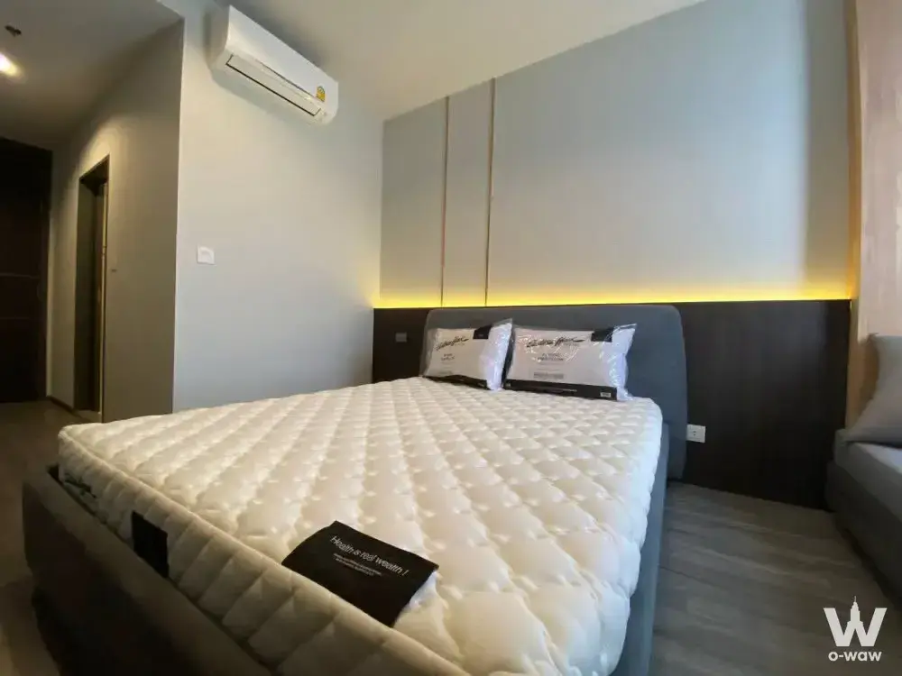 Condo with 1 bedroom for rent at Ideo Mobi Rangnam — photo 1 of 5