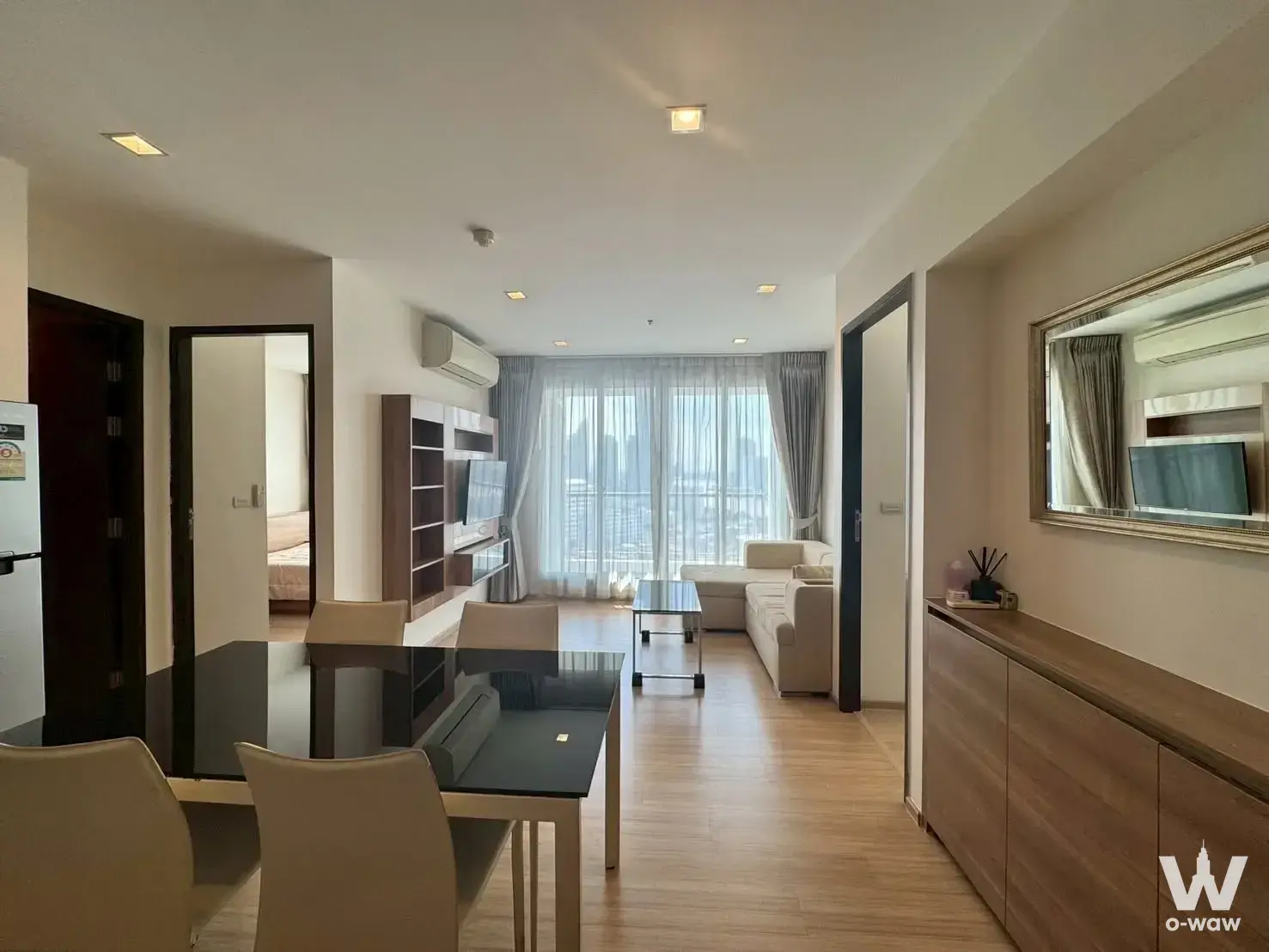 Condo with 2 bedrooms for rent at RHYTHM Sathorn — photo 2 of 4