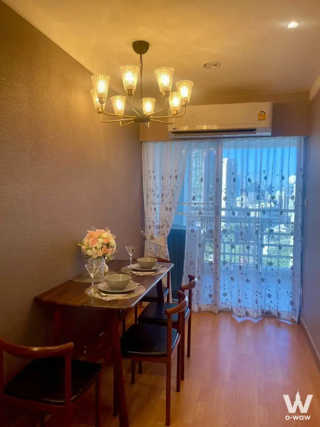 Commercial with 2 bedrooms for rent at Diamond Sukhumvit — photo 1 of 5