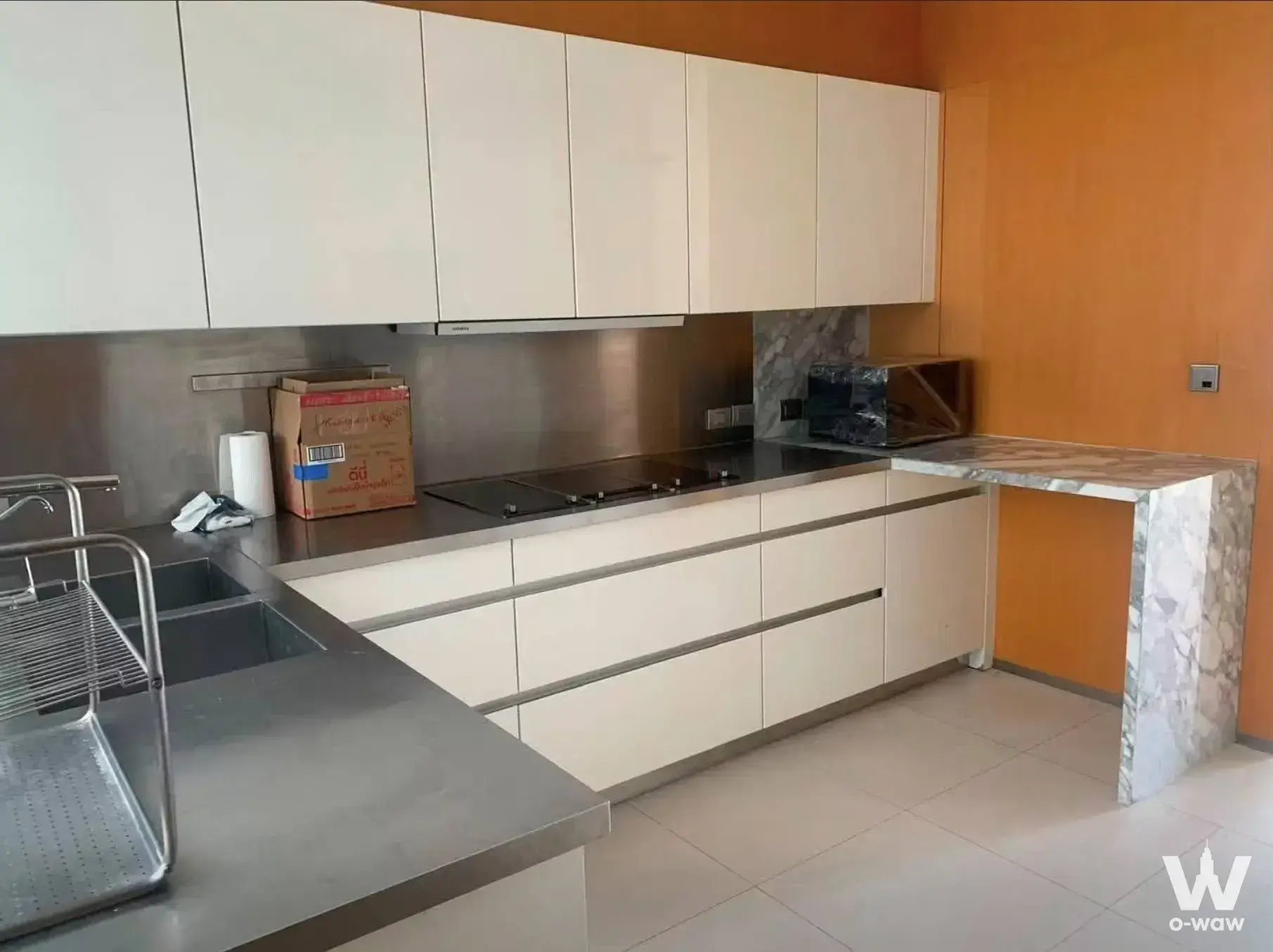 Condo with 2 bedrooms for rent at Celes Asoke — photo 3 of 3