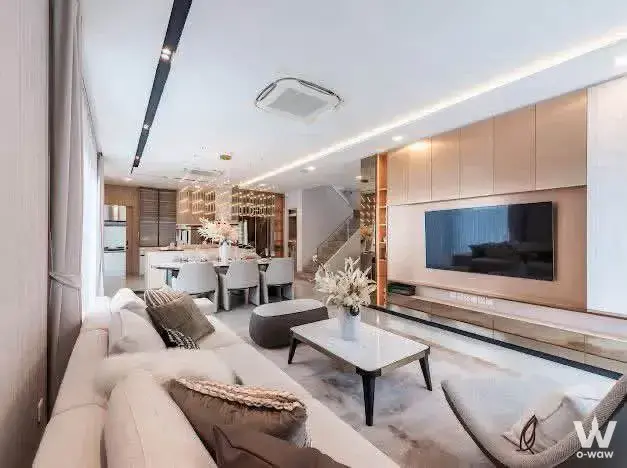 Bangna KM.15, Bangkok