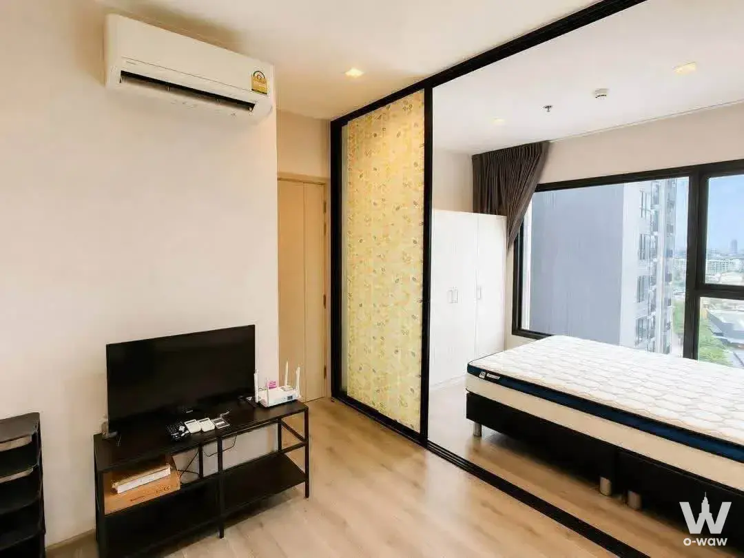 Condo with 1 bedroom for rent at The Politan Rive — photo 3 of 5