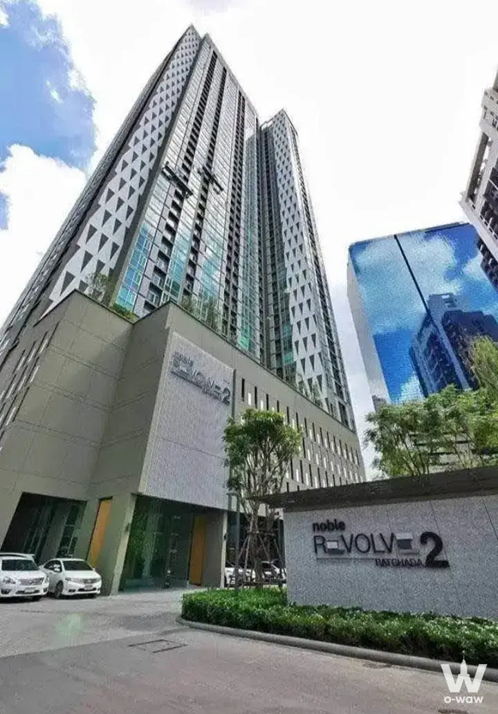 Condo with 2 bedrooms for rent at Noble Revolve Ratchada 2 — photo 4 of 5