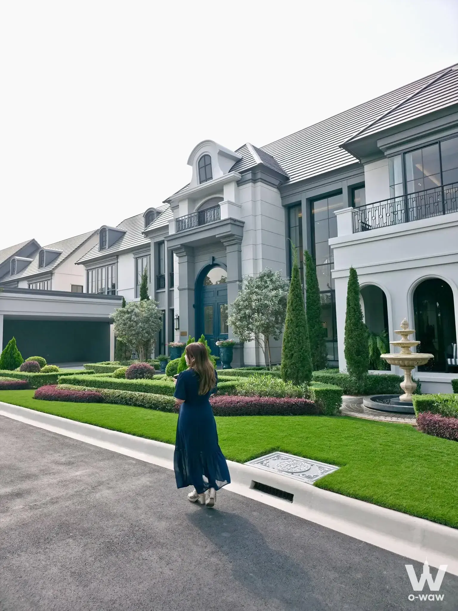House with 4 bedrooms for sale at Narasiri Krungthep Kreetha