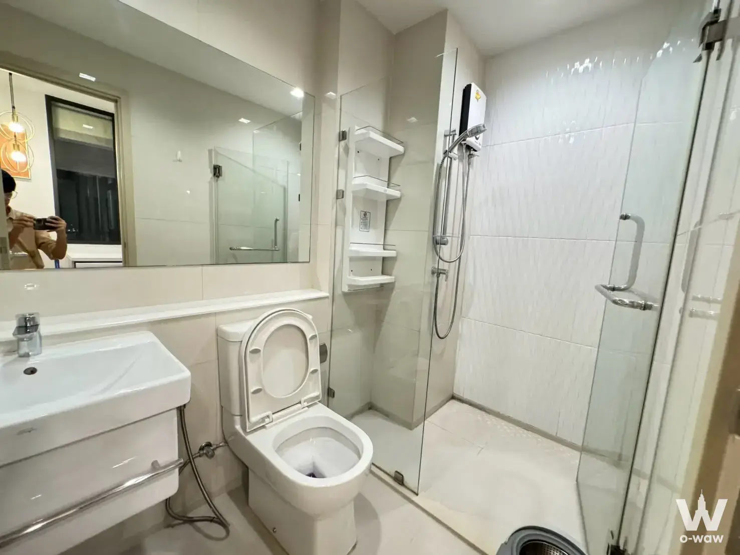 Condo with 1 bedroom for rent at Life One Wireless — photo 1 of 5