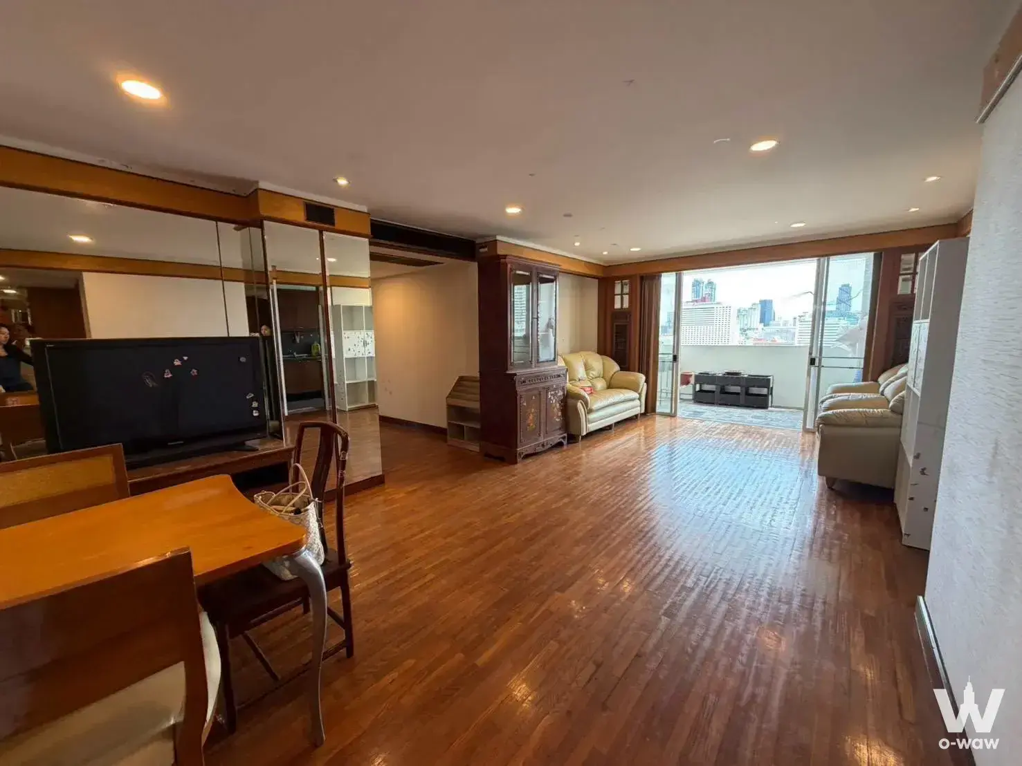 Condo with 2 bedrooms for sale at D.S. Tower 2 — photo 1 of 4