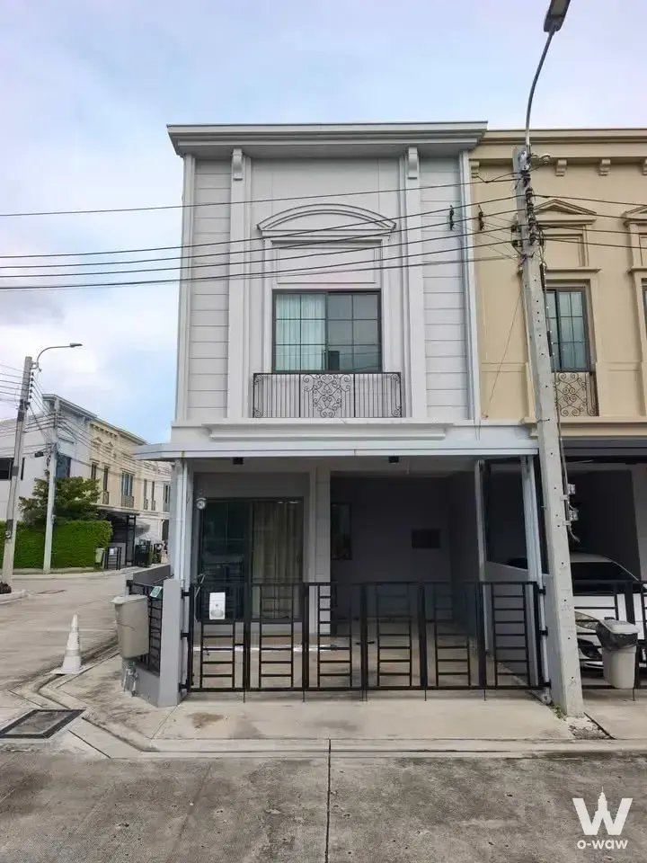 Mega Bangna, Bangkok