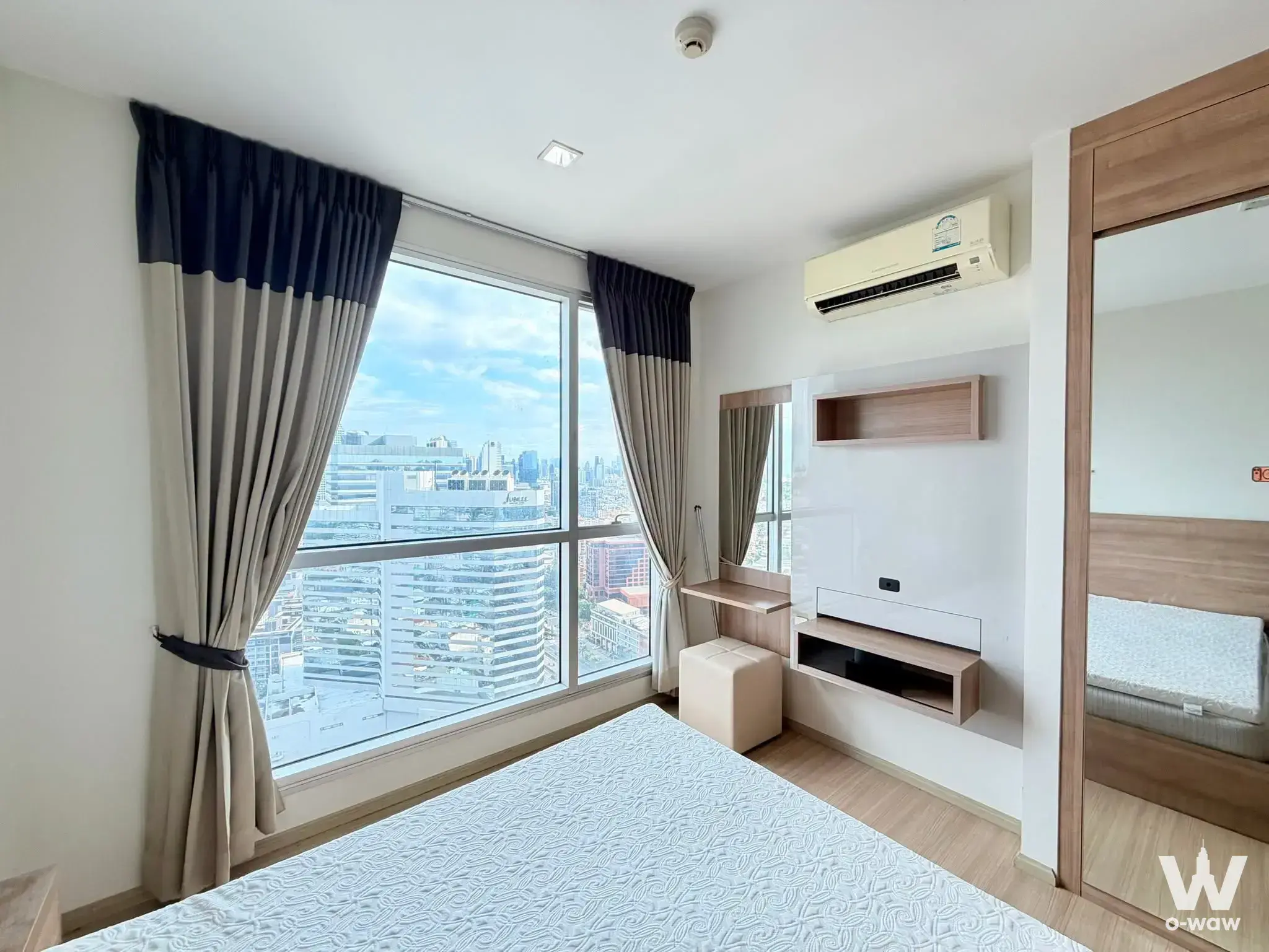 Condo with 1 bedroom for rent at RHYTHM Ratchada-Huaikwang — photo 4 of 5