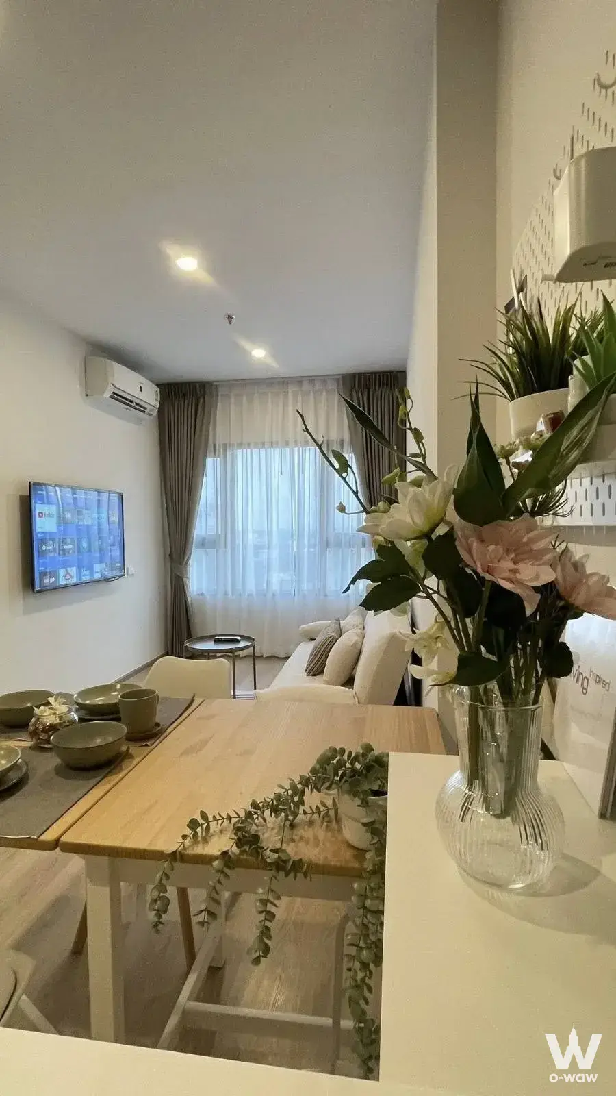 Rama 4 - Asoke, near MRT Queen Sirikit Convention Center