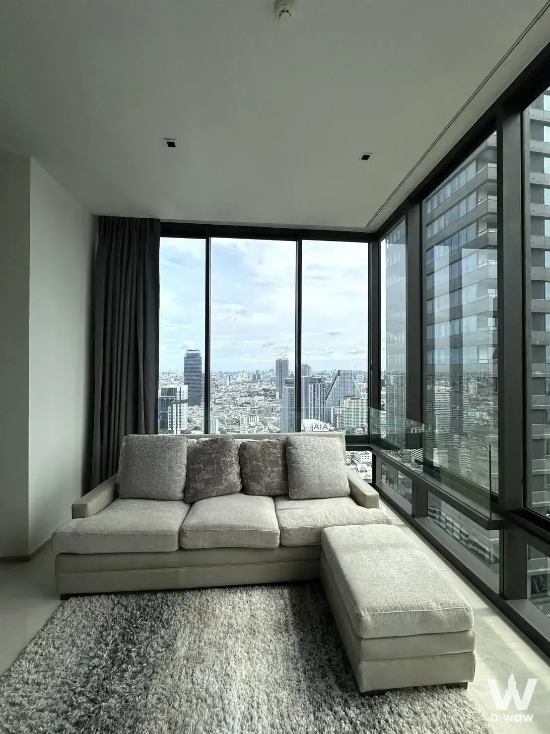 Condo with 2 bedrooms for rent at Ashton Silom — photo 3 of 5