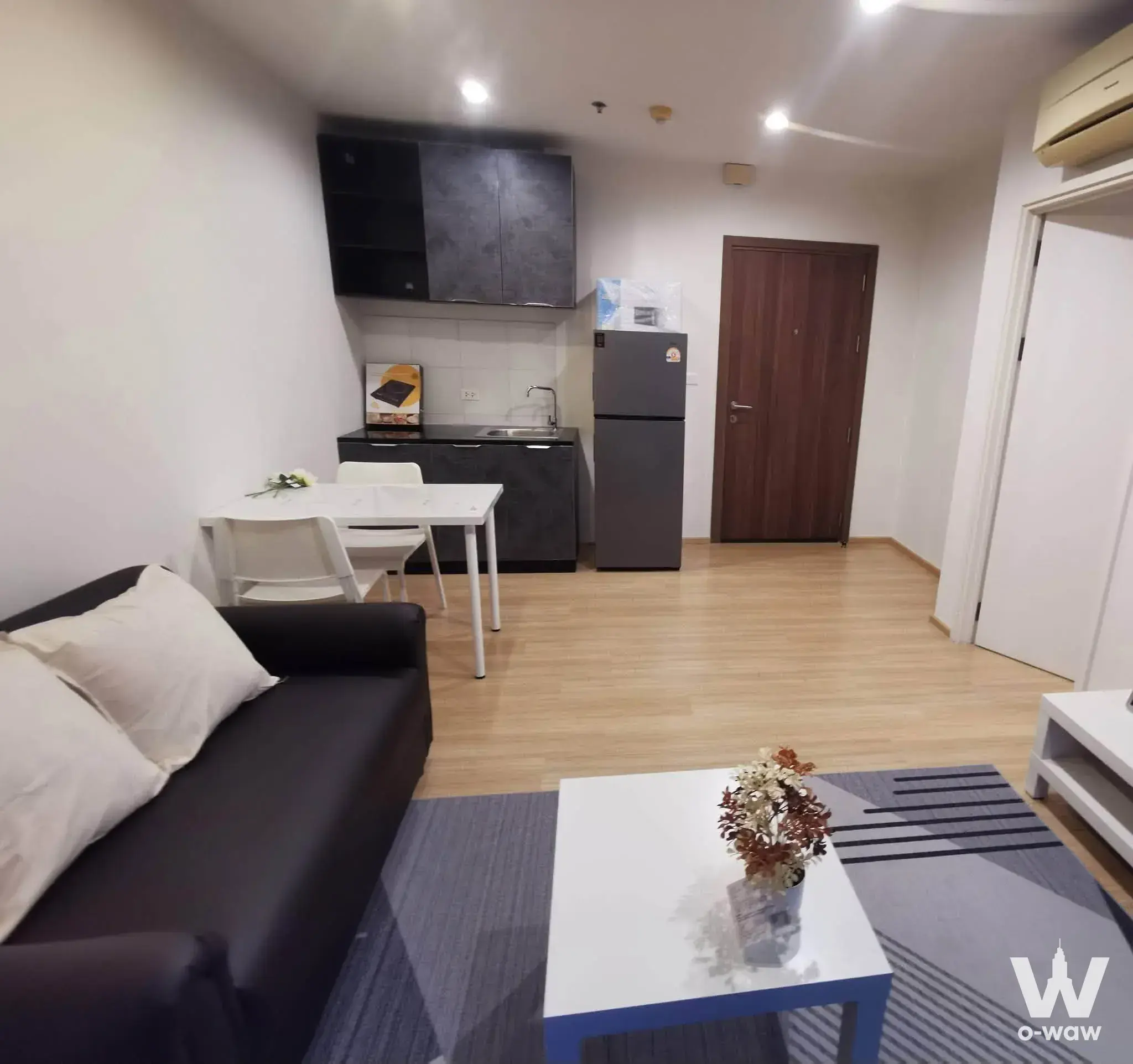 Condo with 1 bedroom for rent at THE BASE Chaengwattana — photo 2 of 5