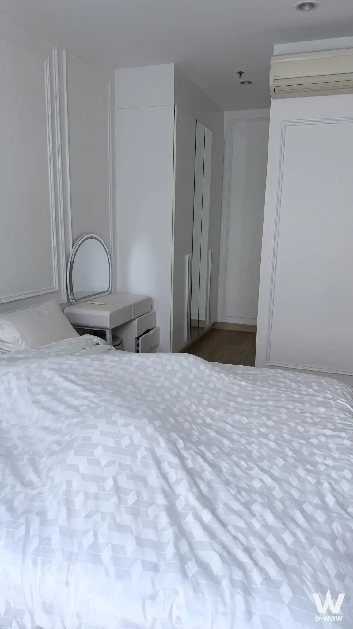 Condo with 1 bedroom for rent at 39 by Sansiri — photo 2 of 5