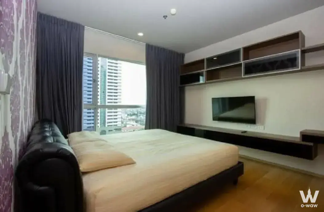 Condo with 1 bedroom for rent at Hive Sathorn Condo — photo 3 of 5