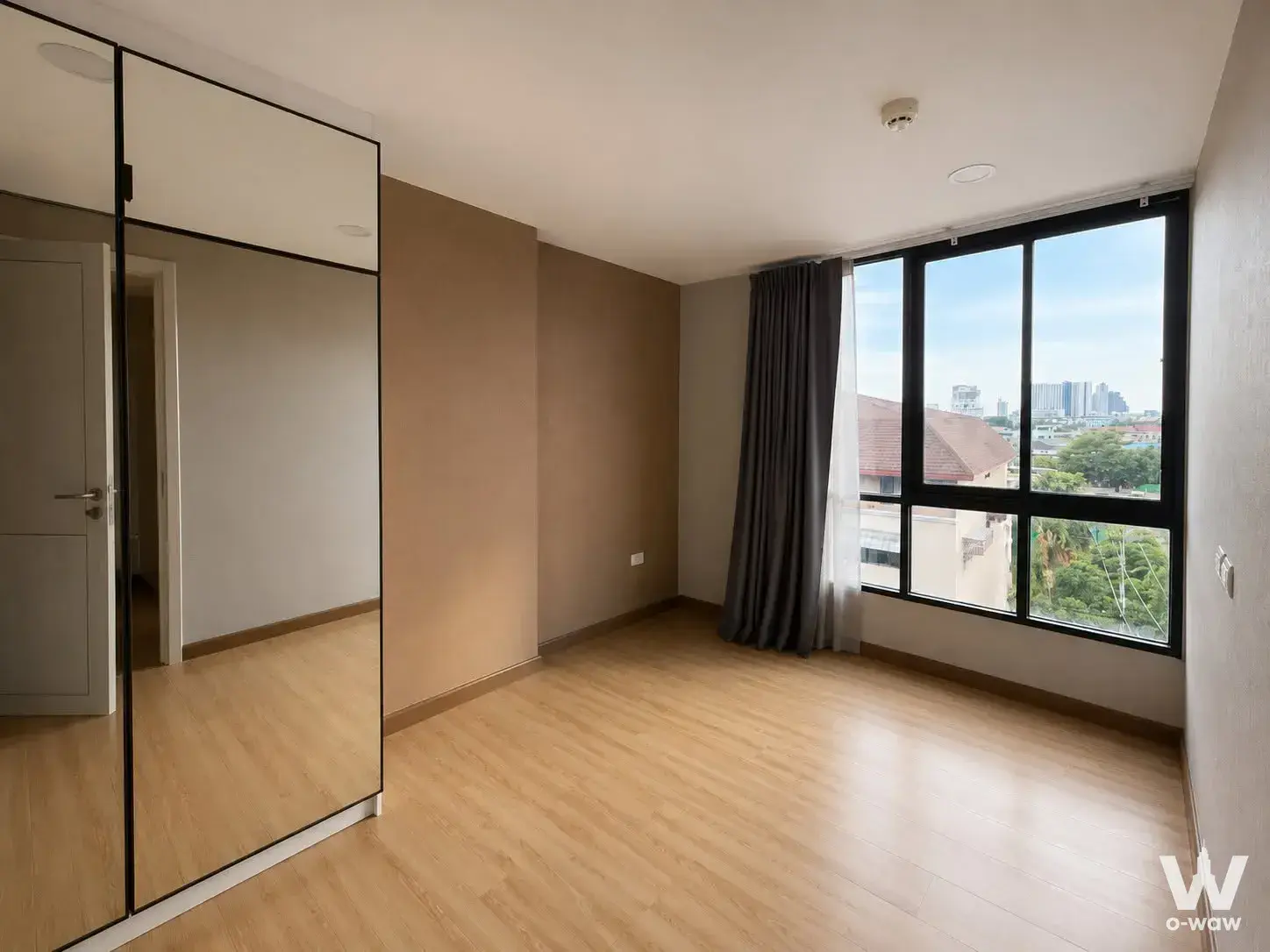 Condo with 2 bedrooms for rent at Notting Hill The Exclusive Charoen Krung 93 — photo 2 of 5