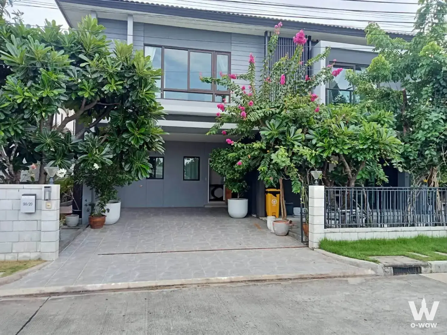 House with 4 bedrooms for rent at Centro Bangna — photo 1 of 5