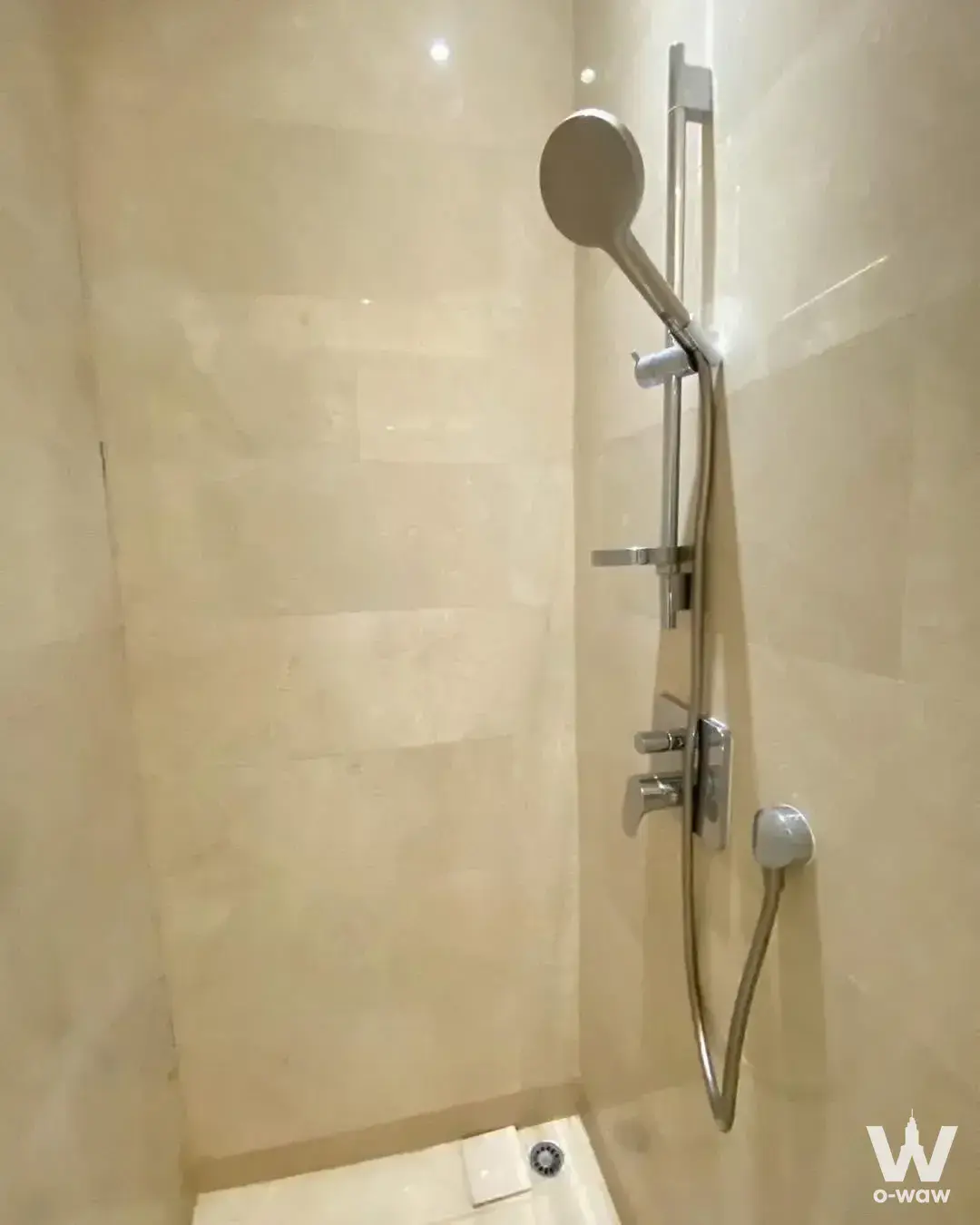Condo with 2 bedrooms for rent at Magnolias Ratchadamri Boulevard — photo 4 of 5
