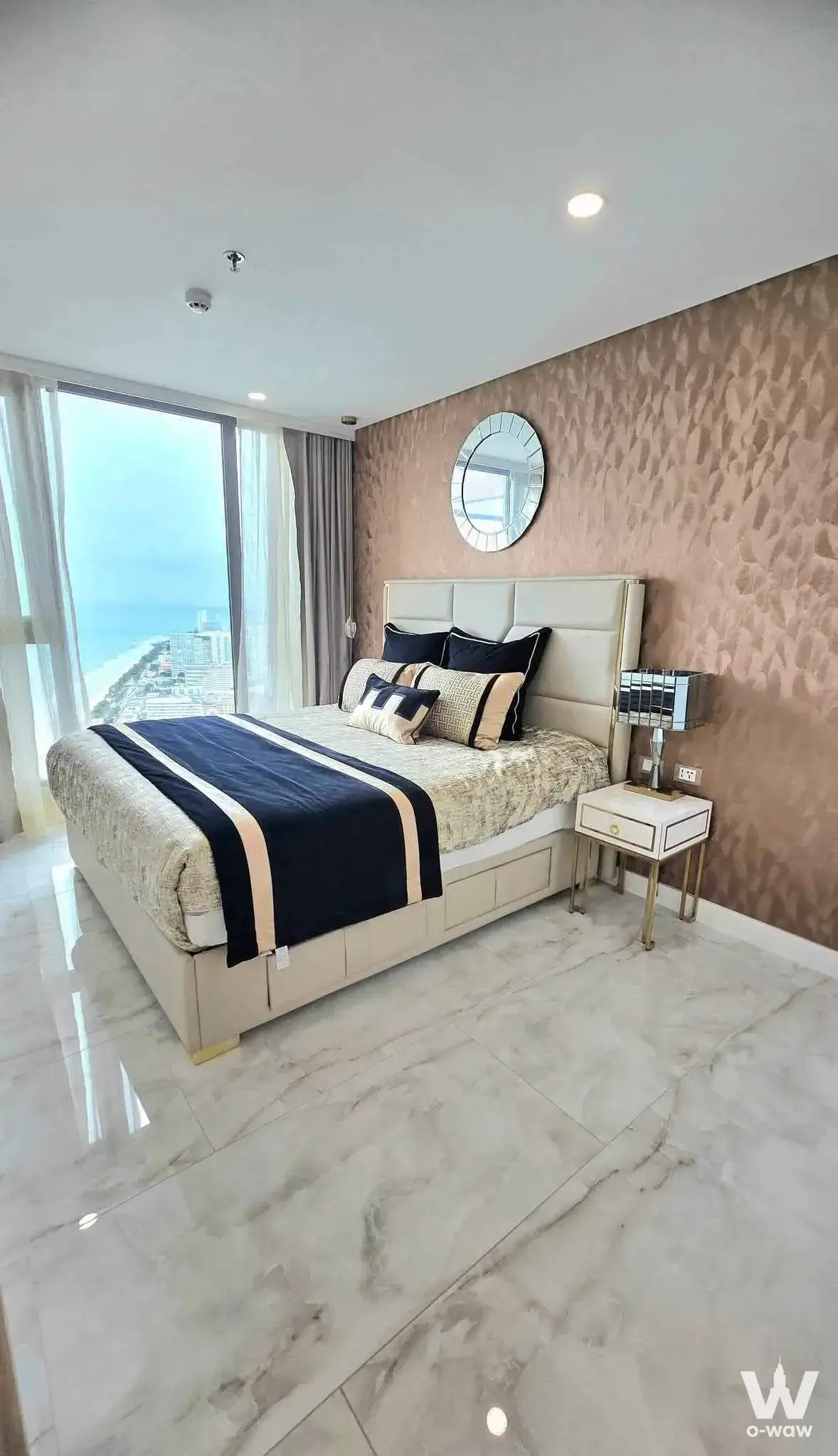 Condo with 1 bedroom for rent at Copacabana Beach Jomtien — photo 1 of 5