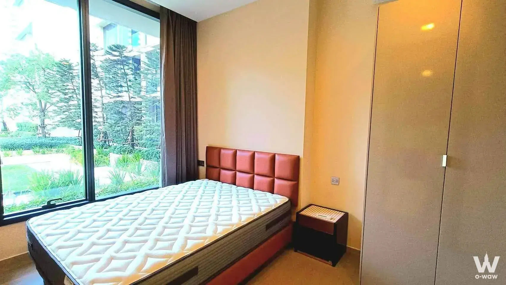 Condo with 2 bedrooms for rent at THE ESSE ASOKE — photo 2 of 4