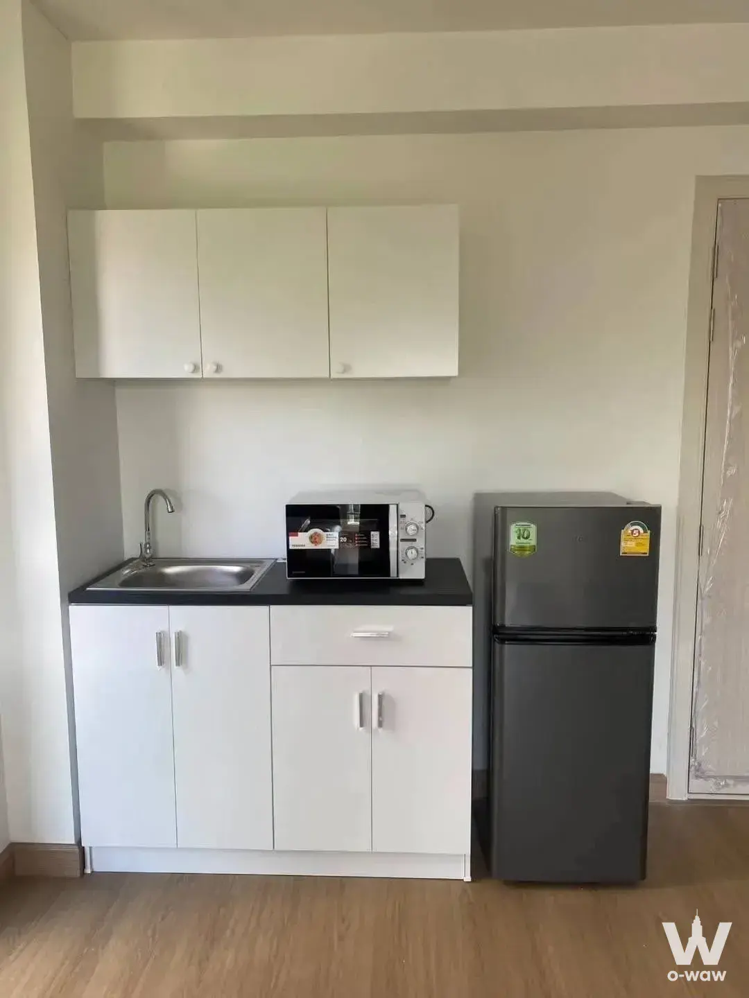 Condo with 1 bedroom for rent at The Iris Condo — photo 4 of 5