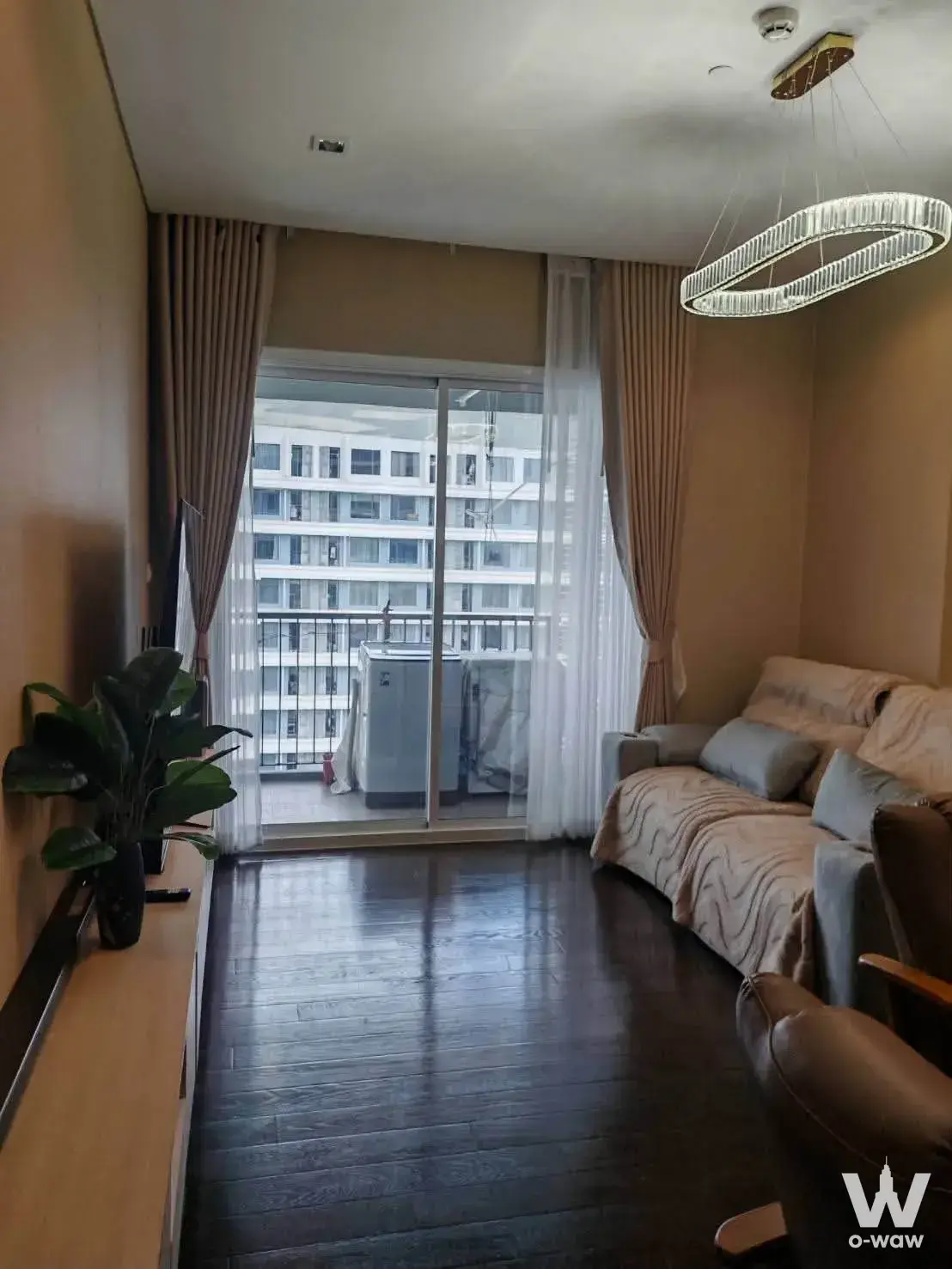 Condo with 2 bedrooms for rent at The Saint Residences — photo 2 of 5
