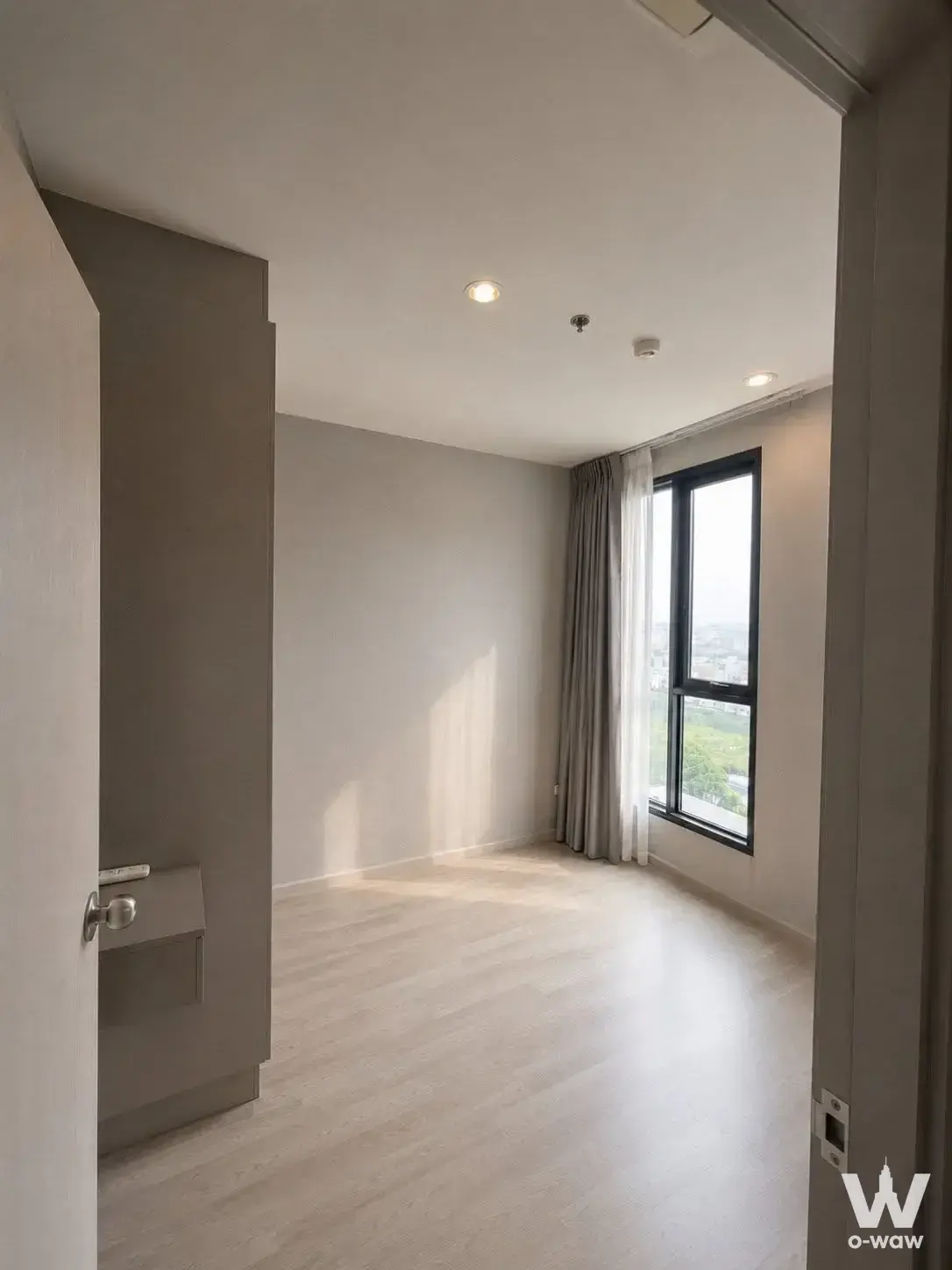 Condo with 2 bedrooms for rent at Ideo Mobi Sukhumvit Eastpoint — photo 4 of 5